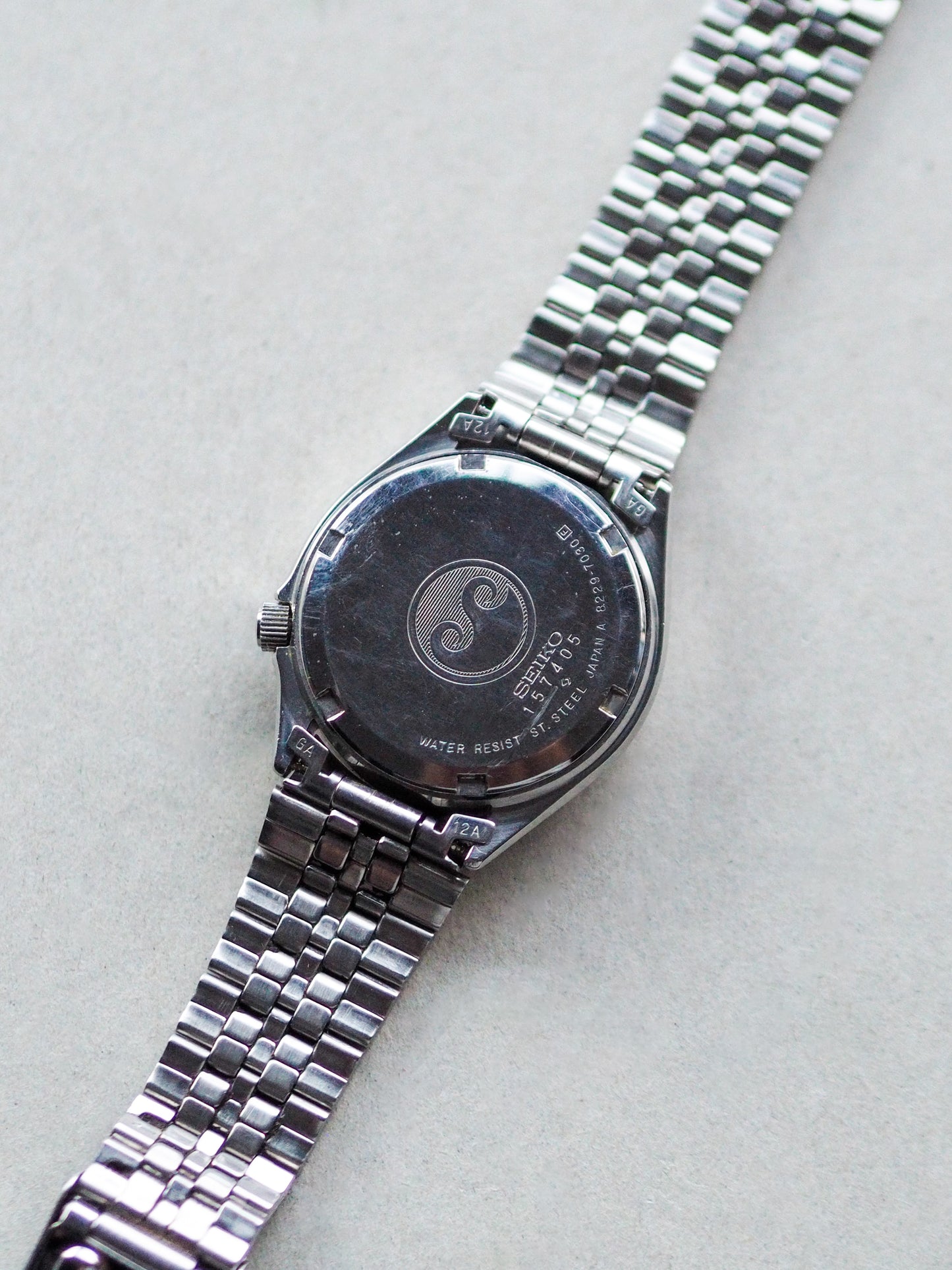 Seiko Quartz 8229-7030 Silverwave White Linen Dial