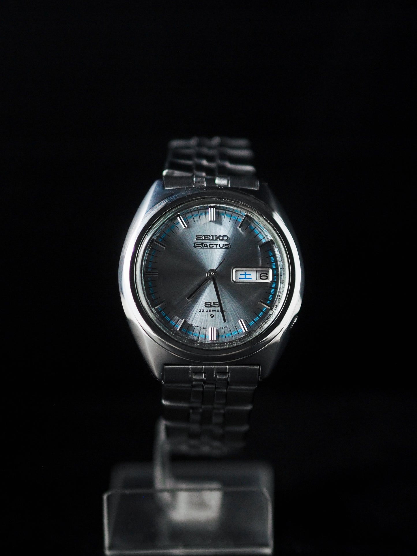 Seiko 5 Actus SS 6106-7520 JDM Icy Blue Sunburst Dial