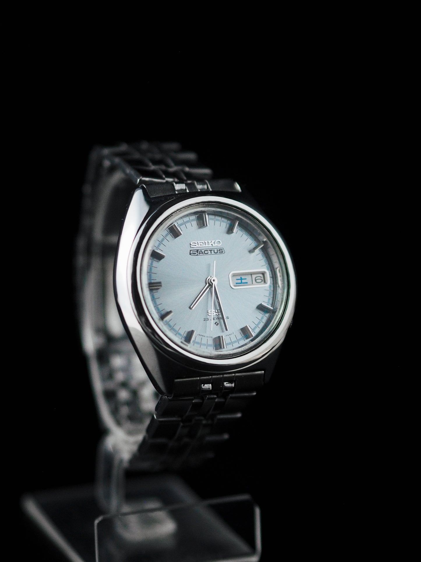 Seiko 5 Actus SS 6106-7520 JDM Cadran bleu glacé Sunburst