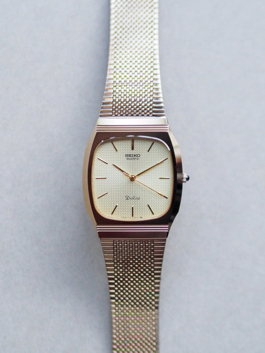 Seiko Dolce 7731-5091 Tonneau 碳化钨金色纹理表盘