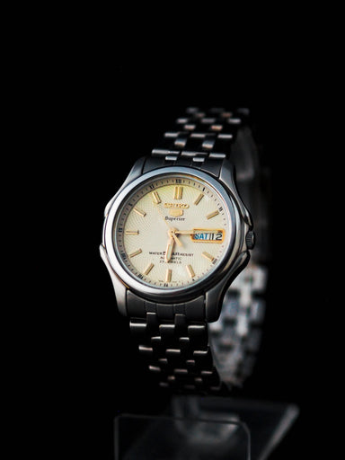 Seiko 5 Superior 7S36-0030 Cream whirlpool Textured Dial