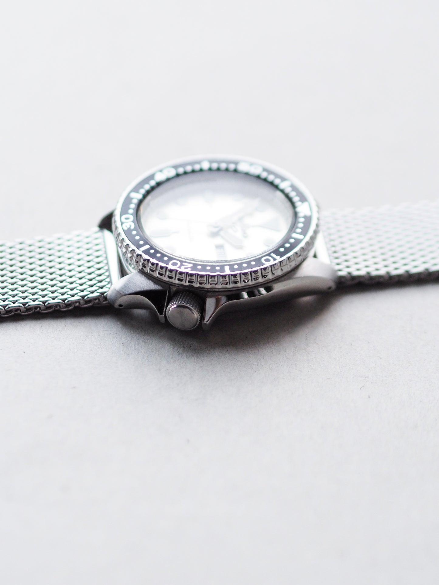 Seiko 5 Sports SRPE75K1 Champagne Sunray Dial