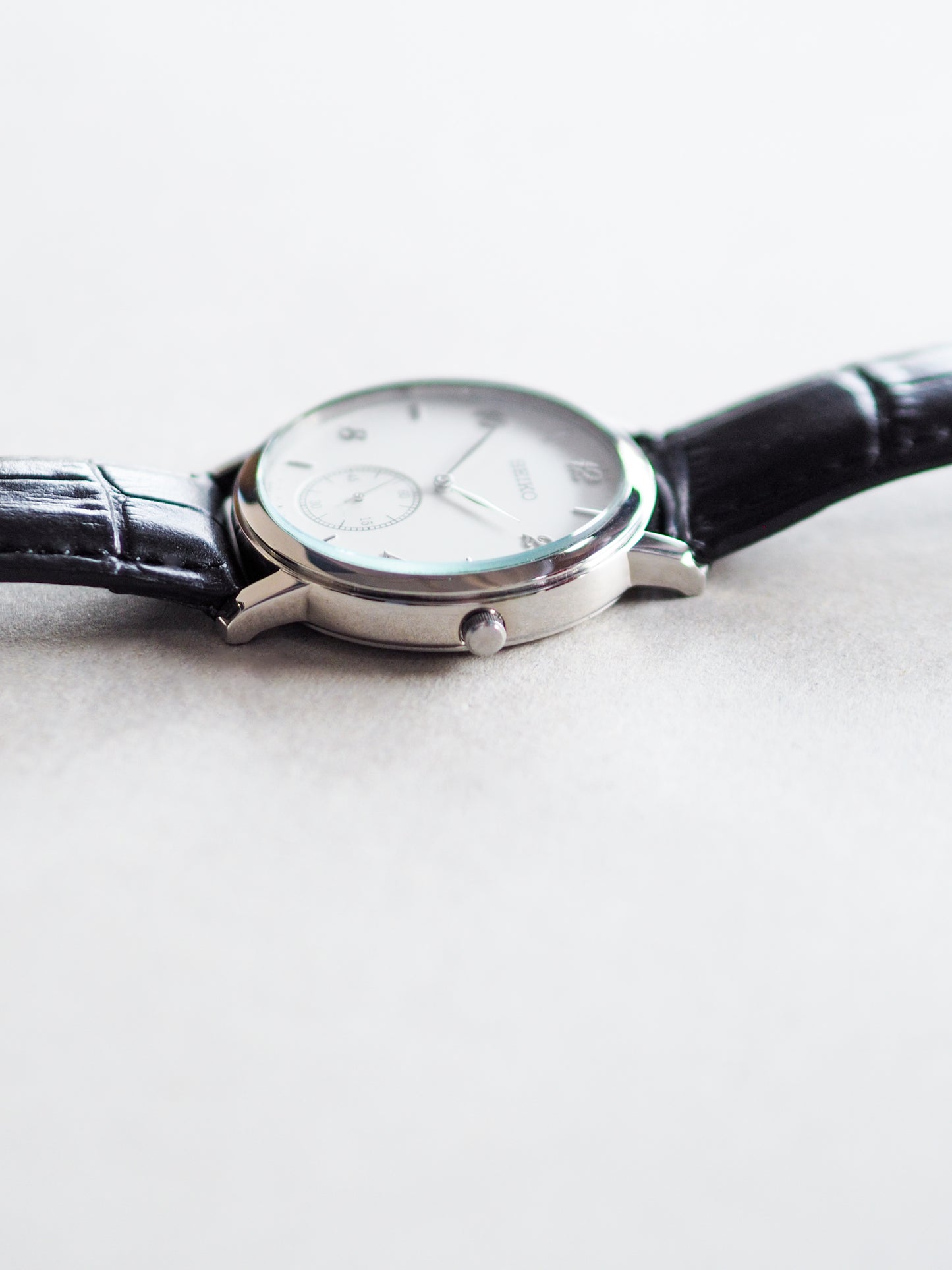 Seiko 6G28-00C0 Sub-second White Explorer Dial