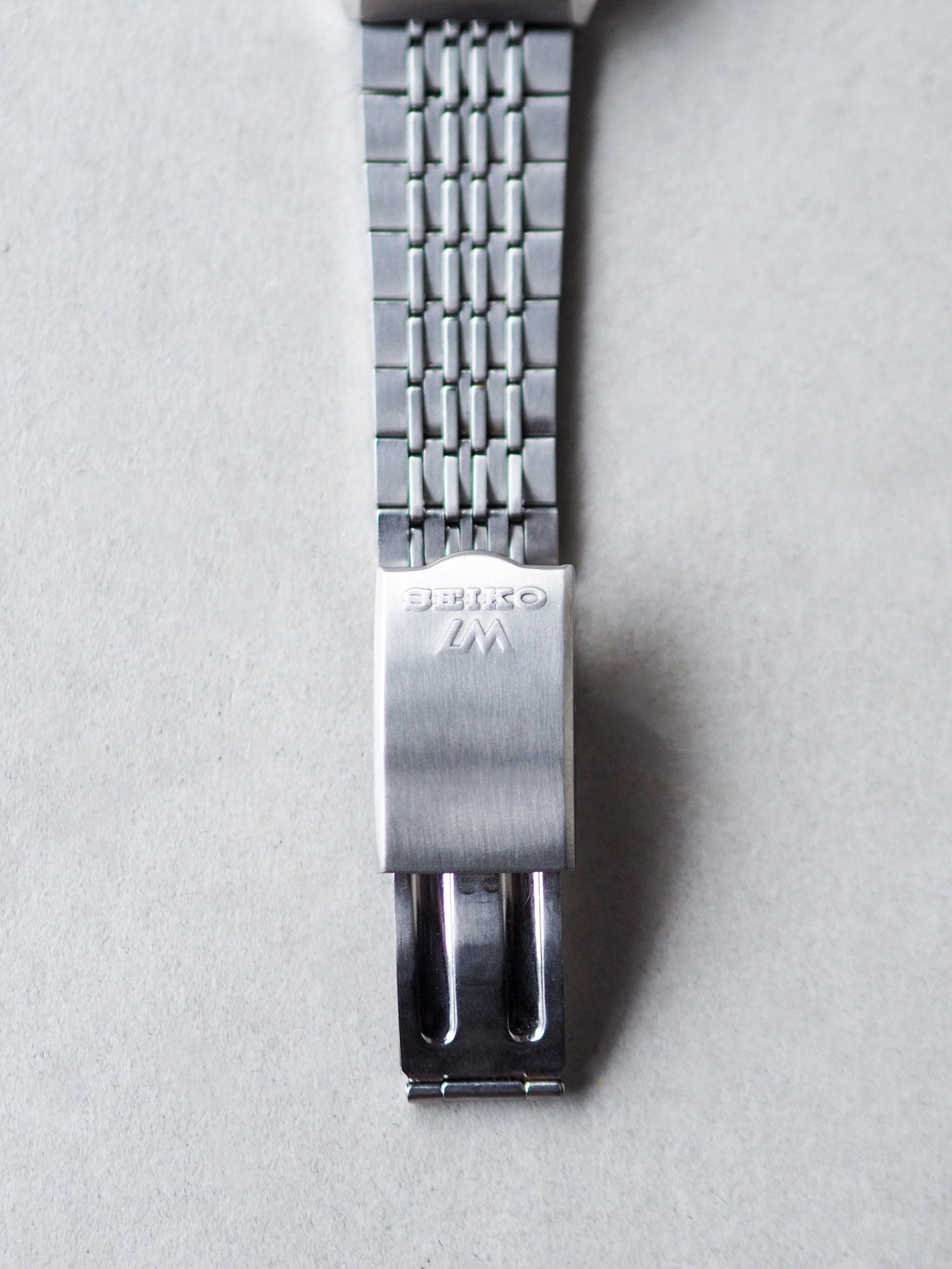Seiko LM 5606-7320 Lord Matic Faceted Crystal Green Radial Sunburst Dial