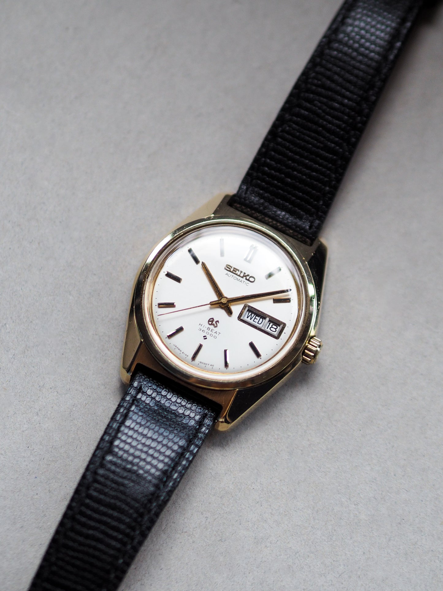 Grand Seiko 61GS 6146-8000 Cap Gold White Dial