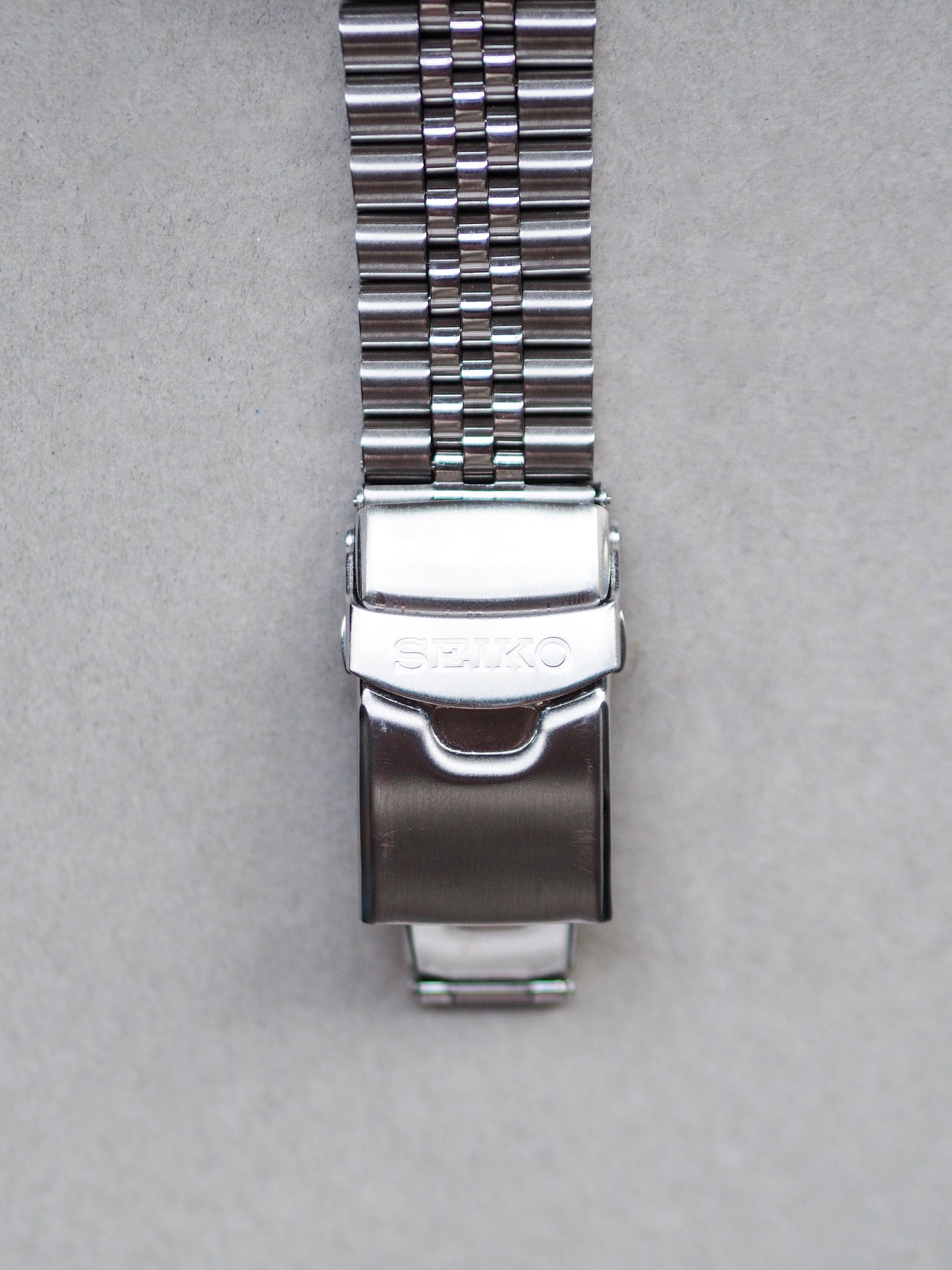 Seiko SKX007K2 7S26-0020 Diver Black Dial