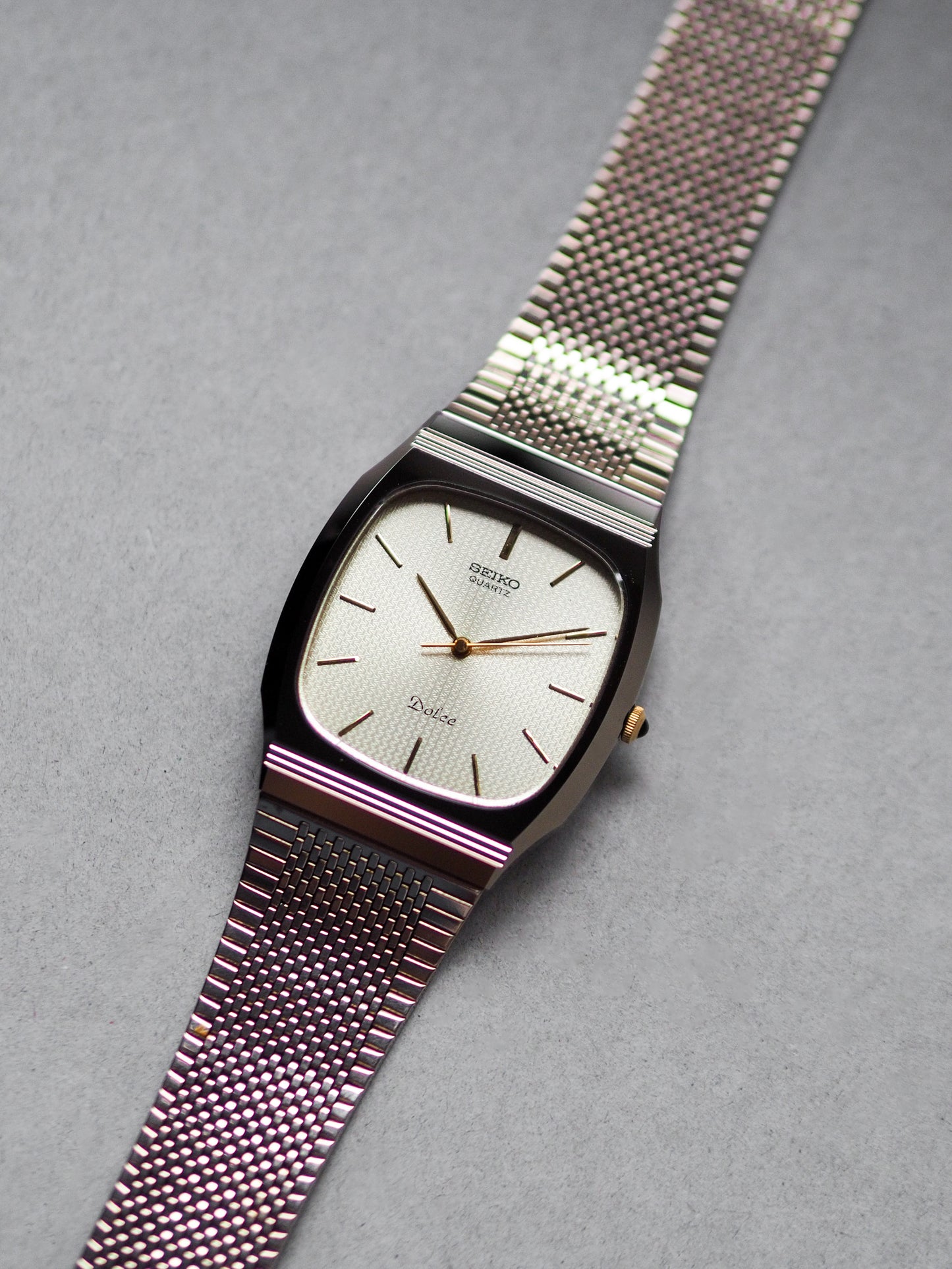 Seiko Dolce 7731-5091 Tonneau Tungsten Carbide Champagne Textured Dial