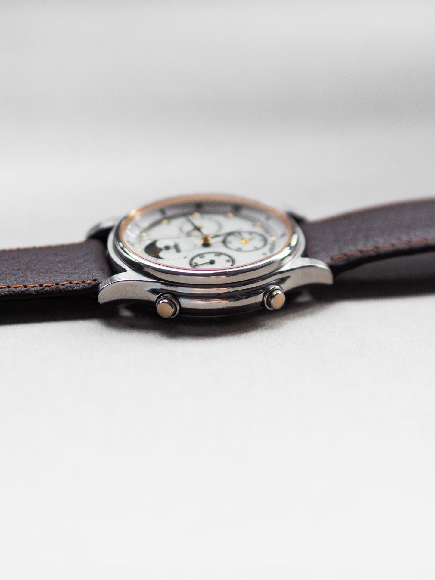 Seiko 7T36-6A80 Quartz Moonphase Chronograph Quartz White Dial