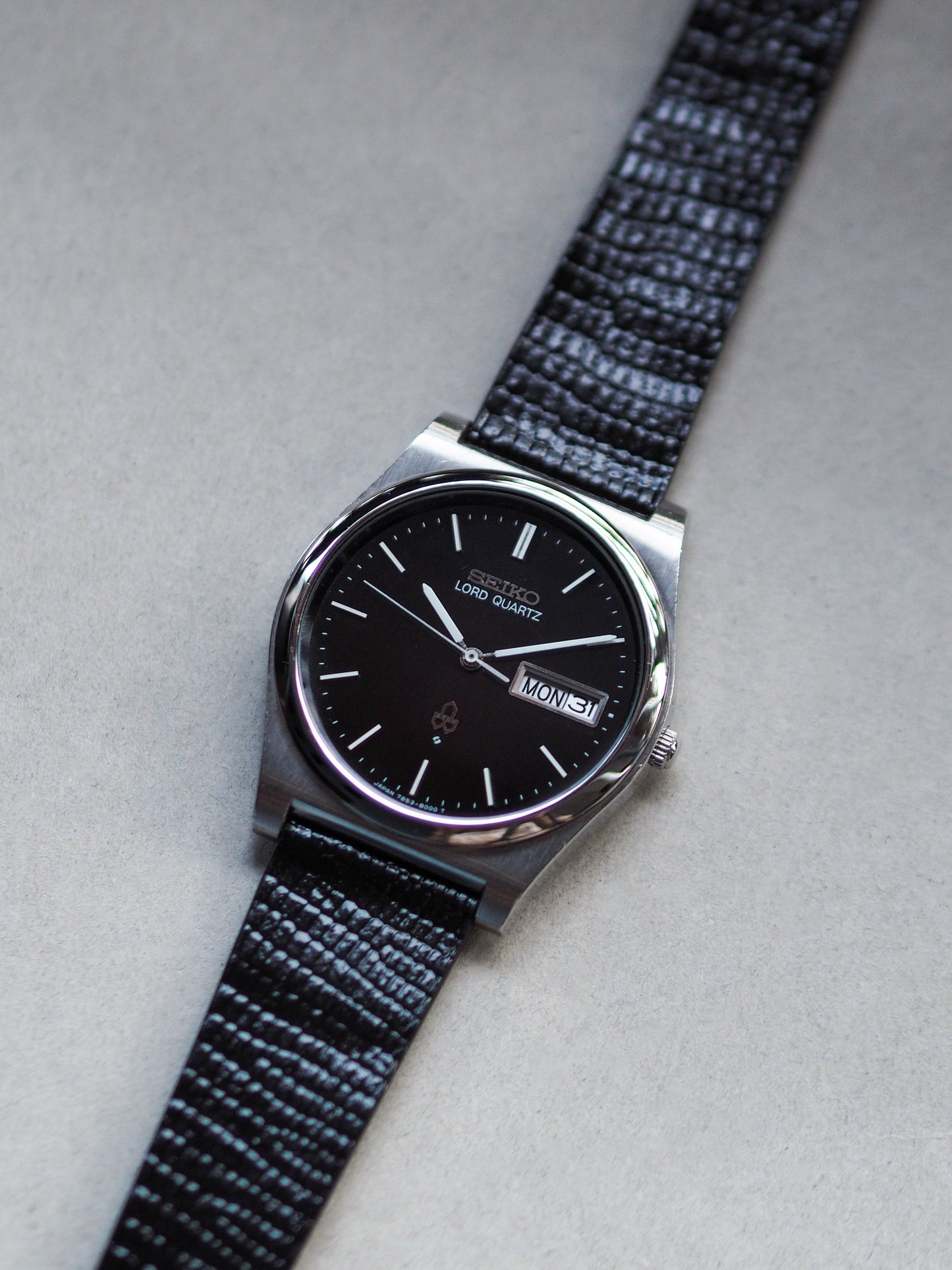 Seiko Lord Quartz 7853-8000 Dark Navy Grey Linen Dial