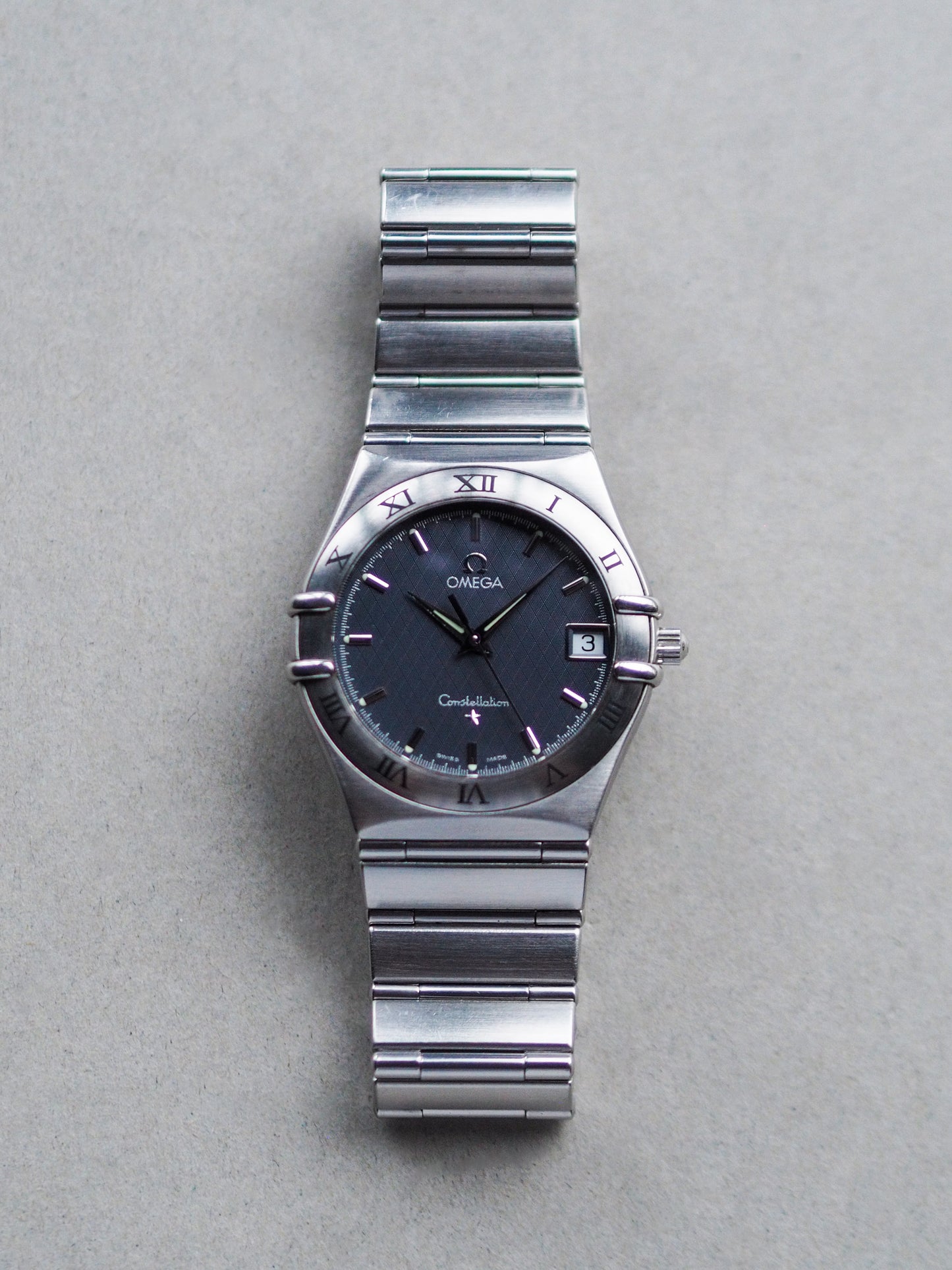 Omega Constellation 1512.40 Quartz Dark Blue Gray Dial