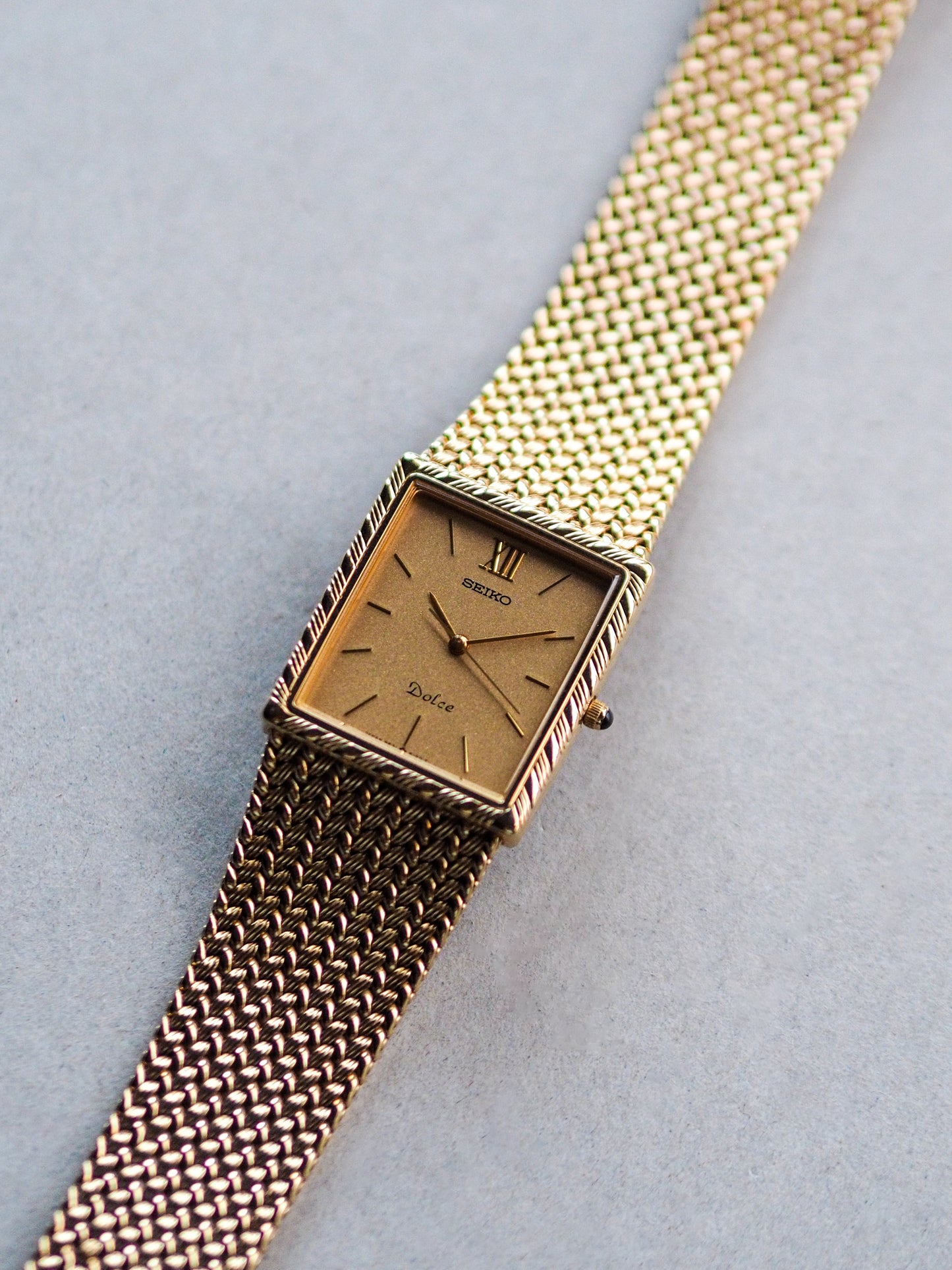 Seiko Dolce 9531-5100 Gold Sand Textured Dial