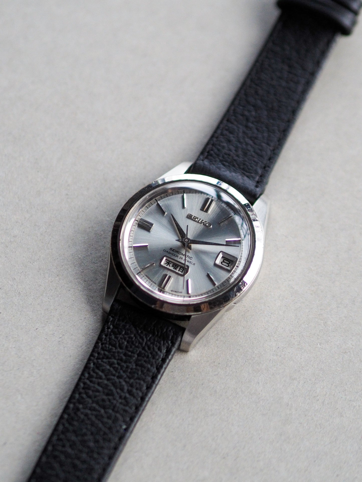 Seiko Seikomatic 6206-8100 Weekdater Kanji Day Silver Sunburst Dial