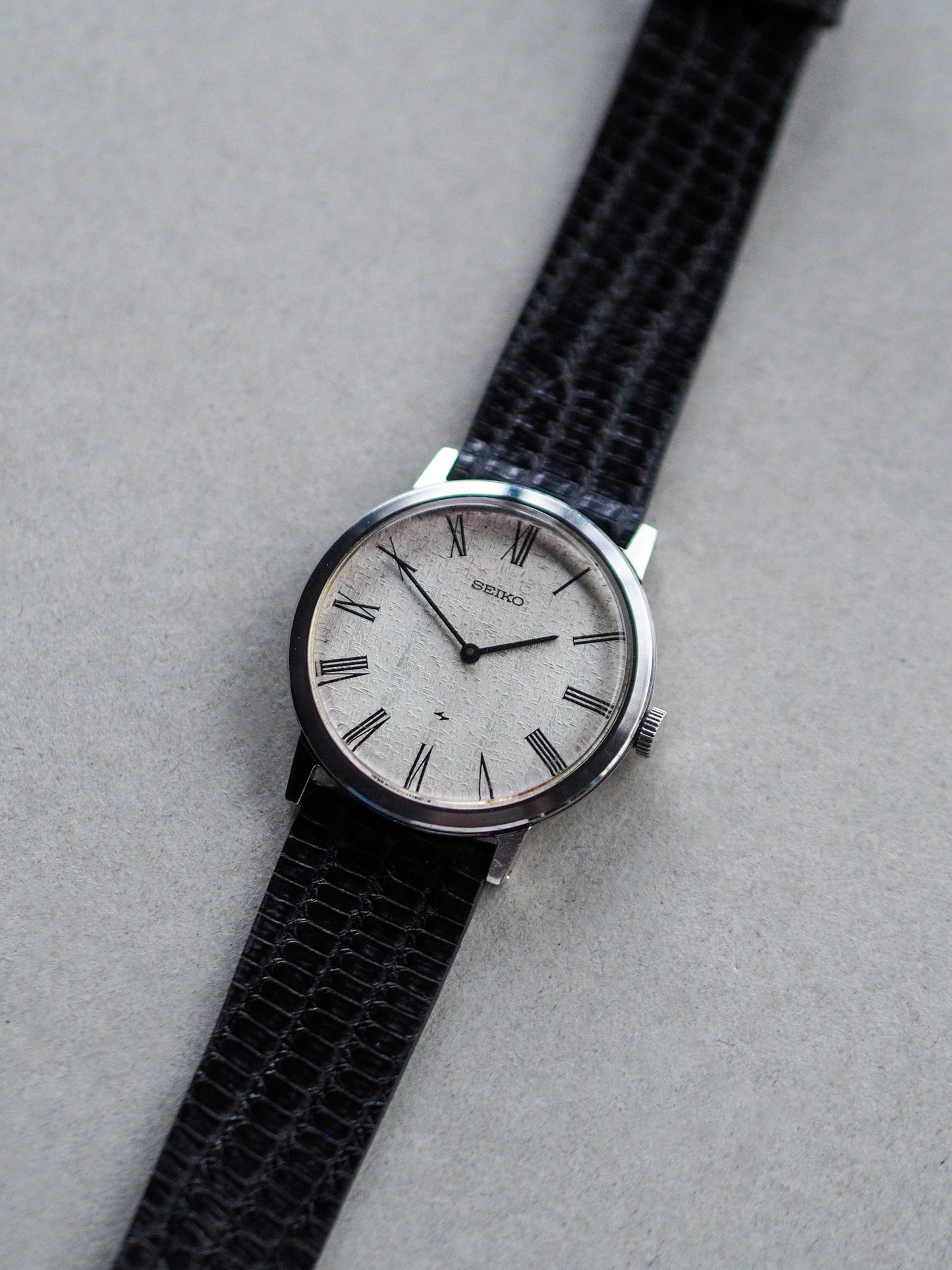 精工 Chariot 2220-0180 Hi-Beat 白色锤纹表盘