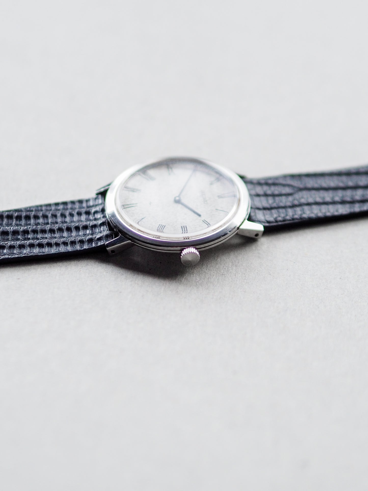 精工 Chariot 2220-0180 Hi-Beat 白色锤纹表盘