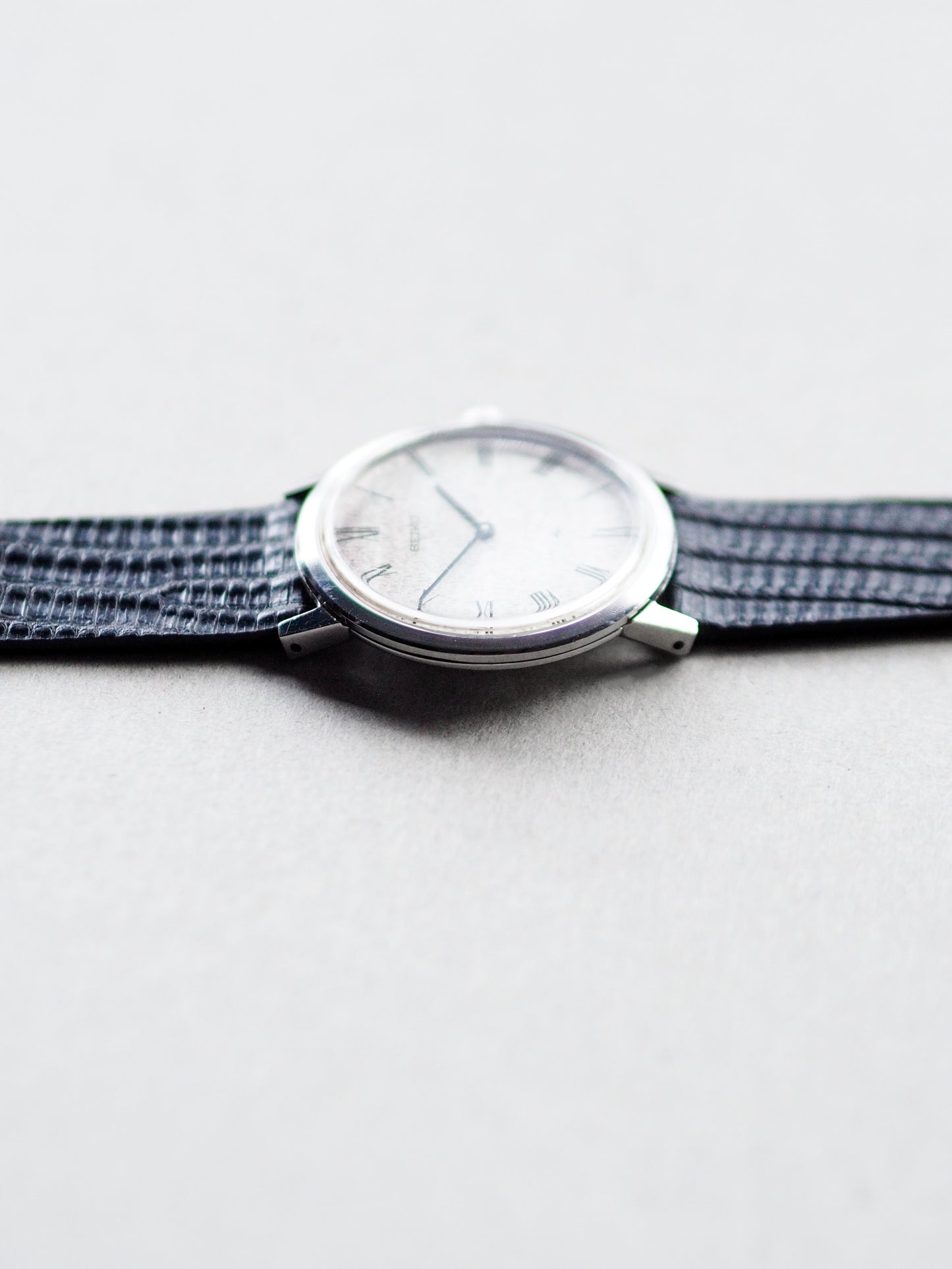 精工 Chariot 2220-0180 Hi-Beat 白色锤纹表盘