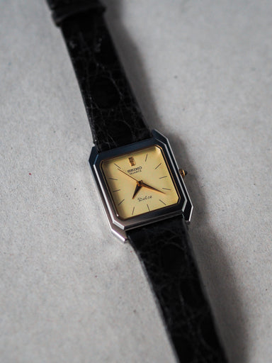 Seiko Dolce 7731-5070 Tank SHA Stepped Case Champagne Dial