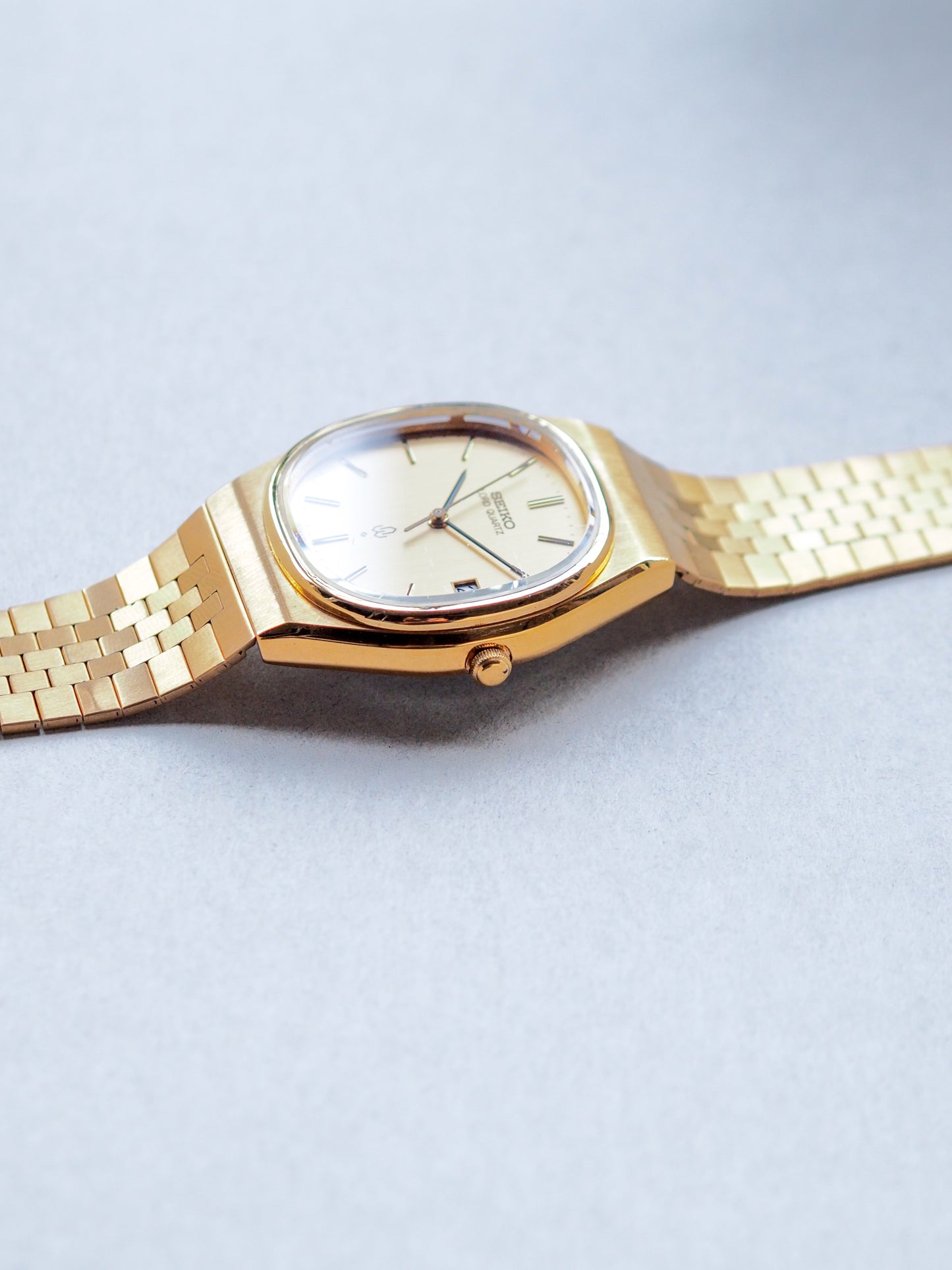 Seiko Lord Quartz 8242-5000 SGP Gold Linen Dial