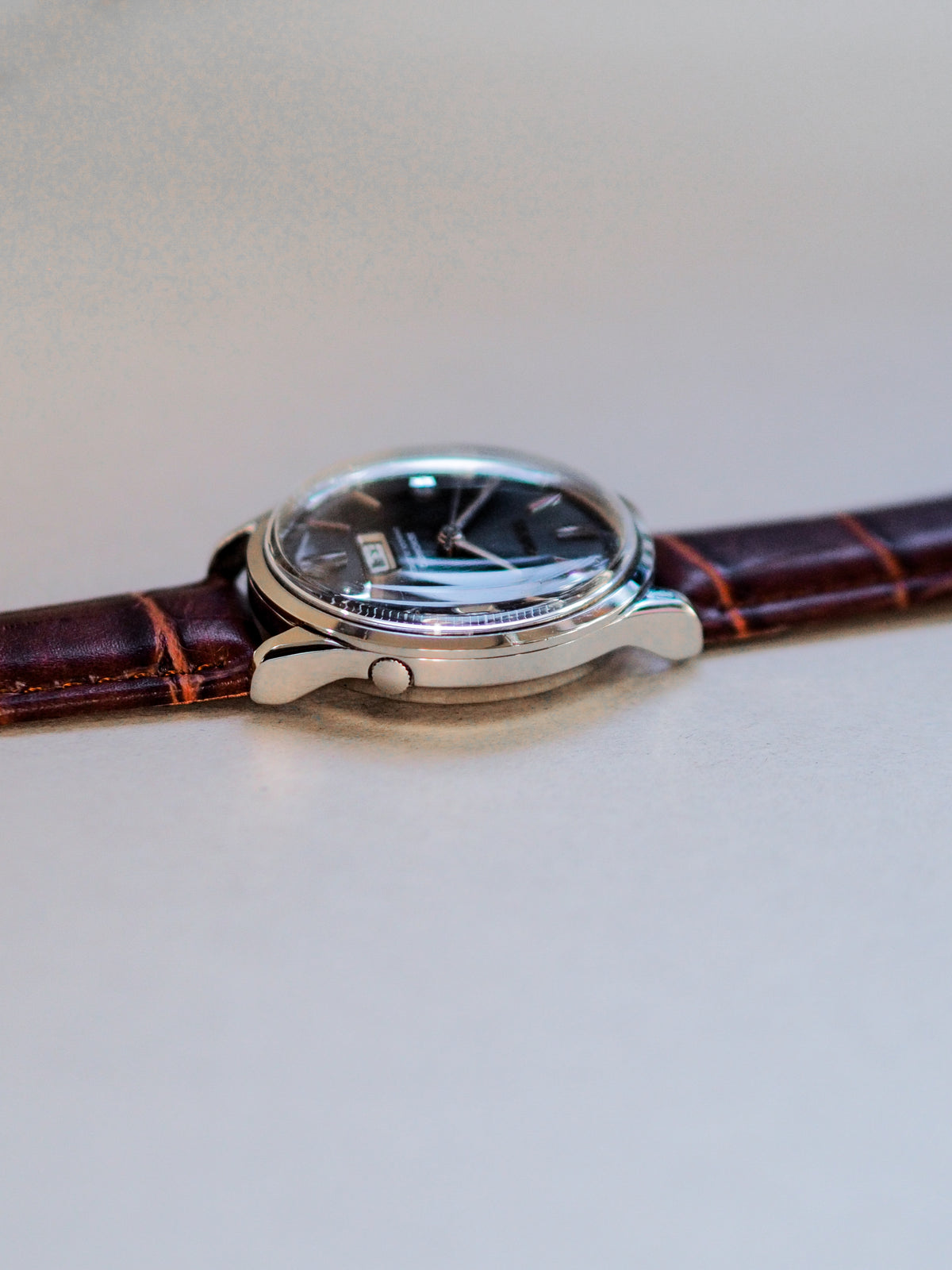 Seiko Seikomatic 6206-8010 Weekdater Kanji Day Black Sunburst Dial