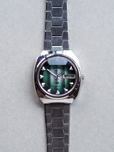 Seiko LM 5216-6000 Lord Matic Special Faceted Crystal Green Gradient D