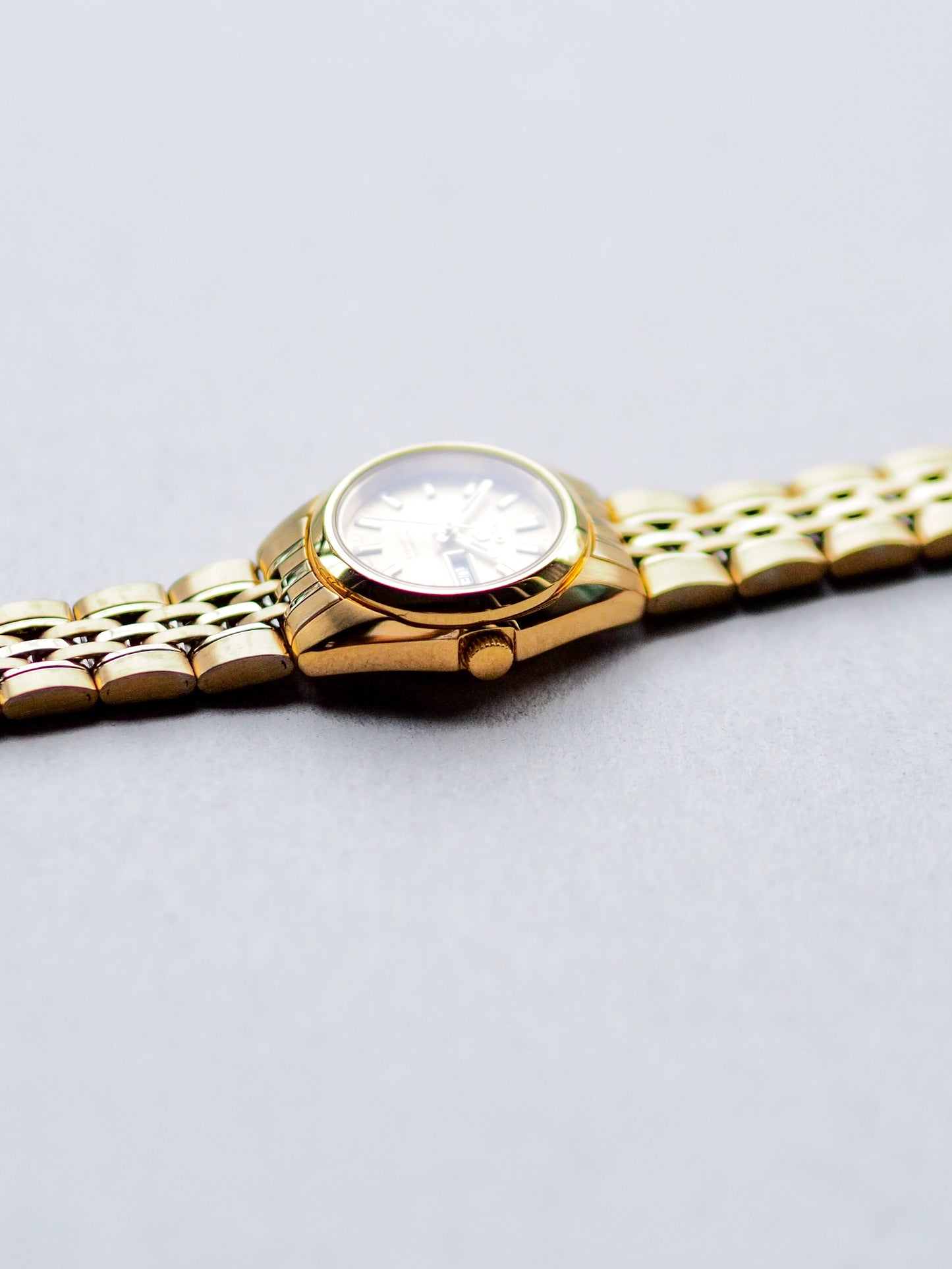 Seiko 5 Ladies Automatic 4207-00X0 GP Gold Textured Dial