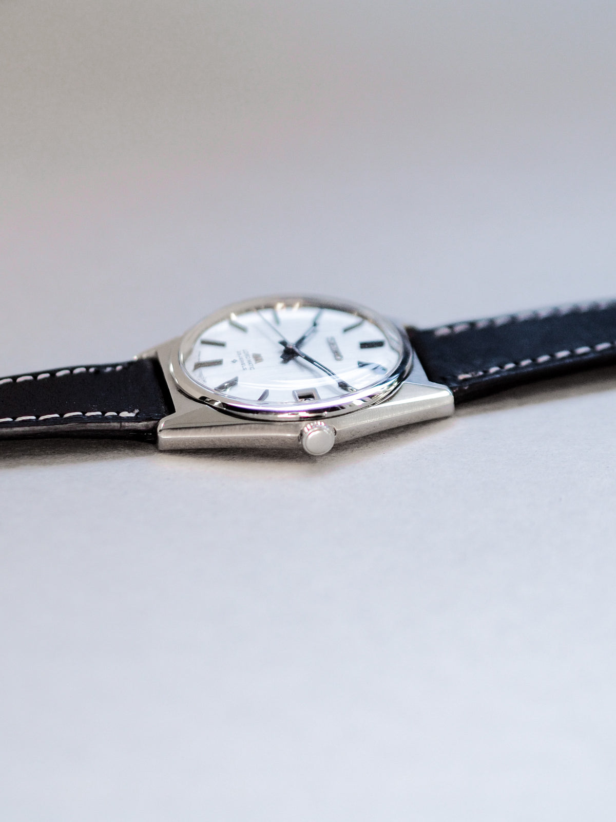 Seiko LM 5605-7020 Lord Matic White Linen Dial