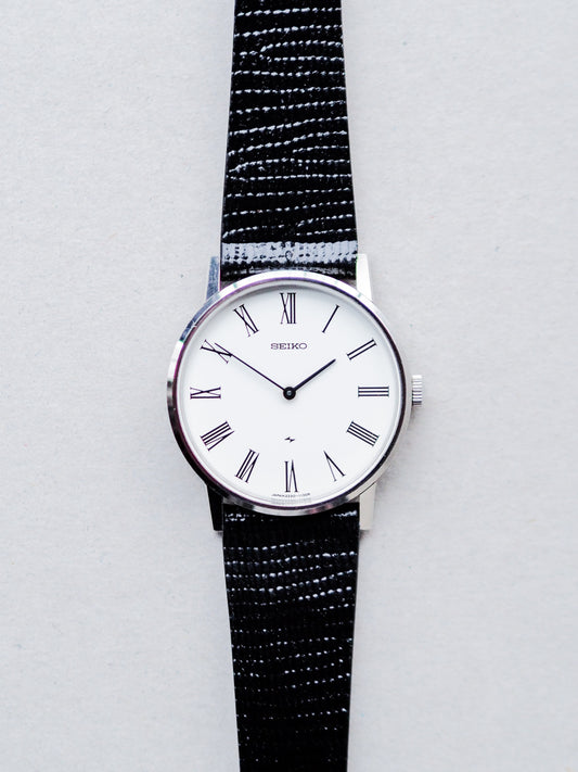 Seiko Chariot 2220-0430 Enamel White Roman Dial