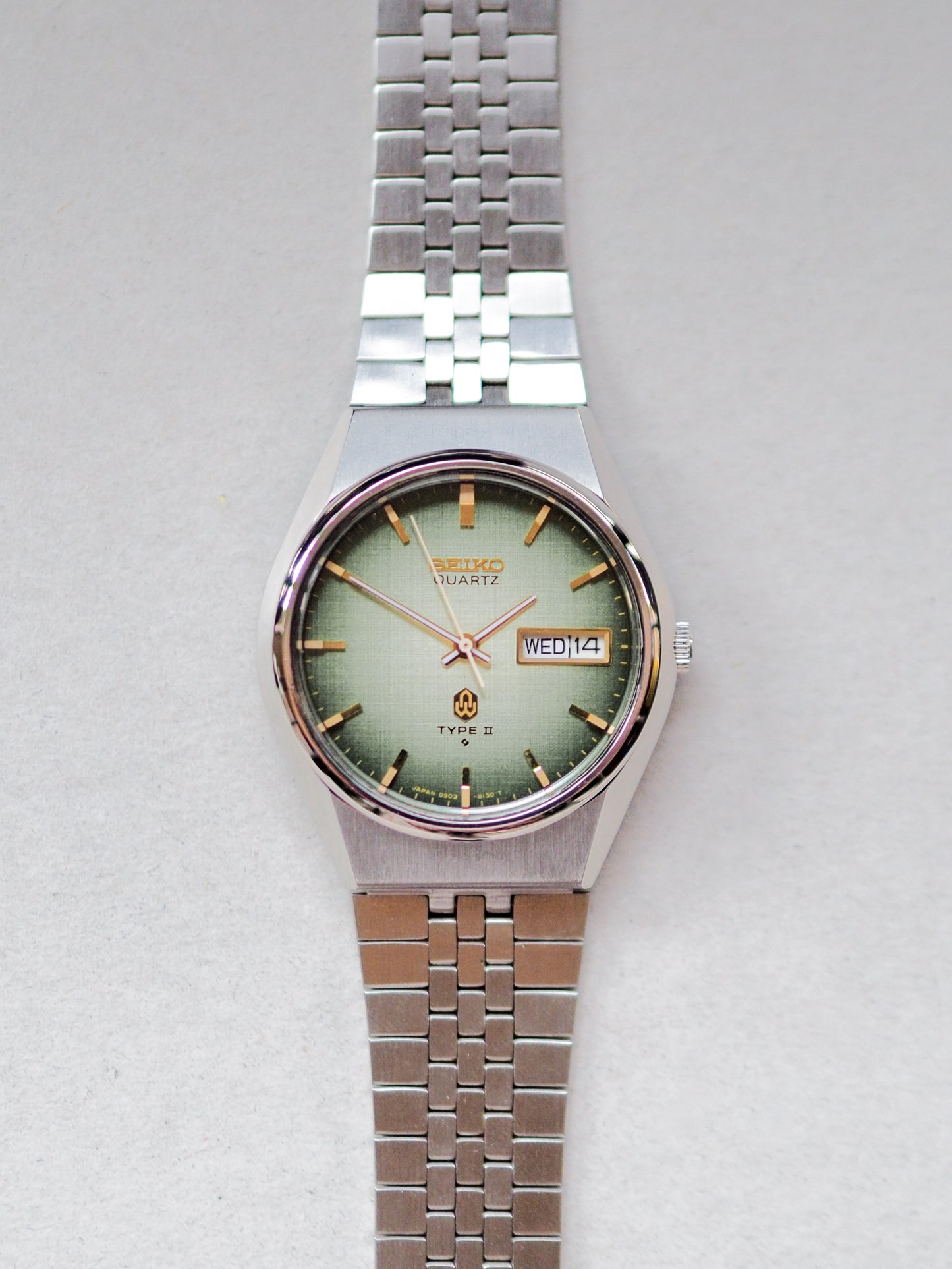 Seiko Type II 0903-8120 Jade Green Linen Sunburst Dial