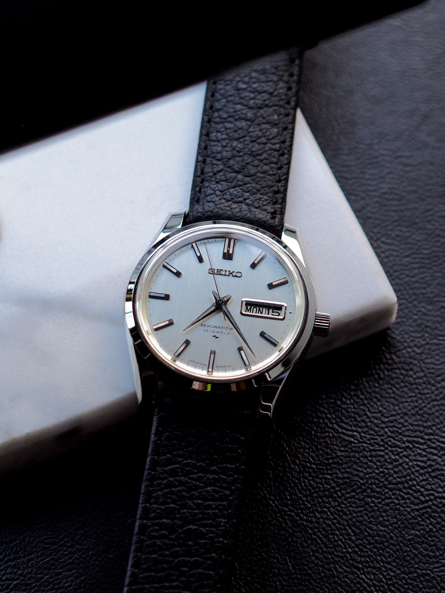 Seiko Seikomatic-P 5106-8010 Silver Linen Textured Dial