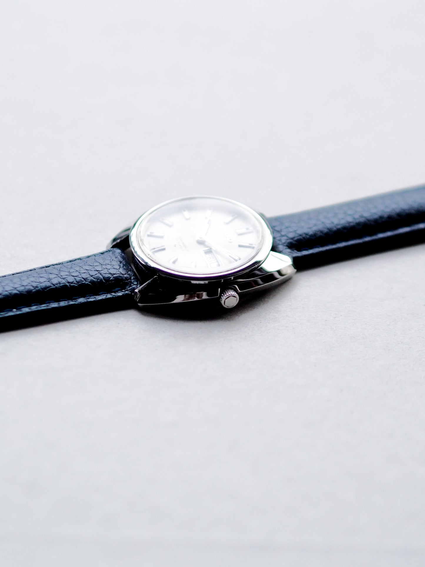 Seiko Seikomatic-P 5106-7030 Dark Silver Linen Textured Dial