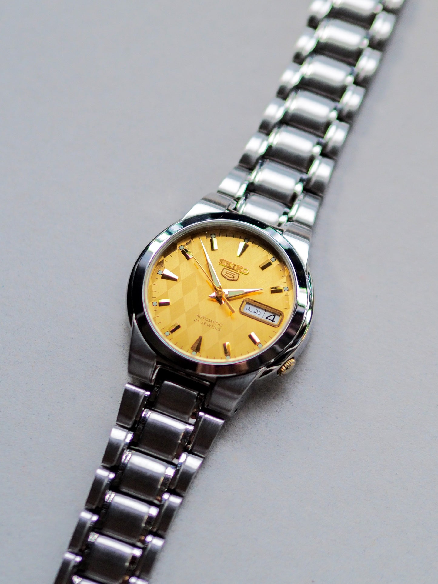 Seiko 5 Japan SNKD23 7S26-02R0 Arabic Date Gold Textured Dial
