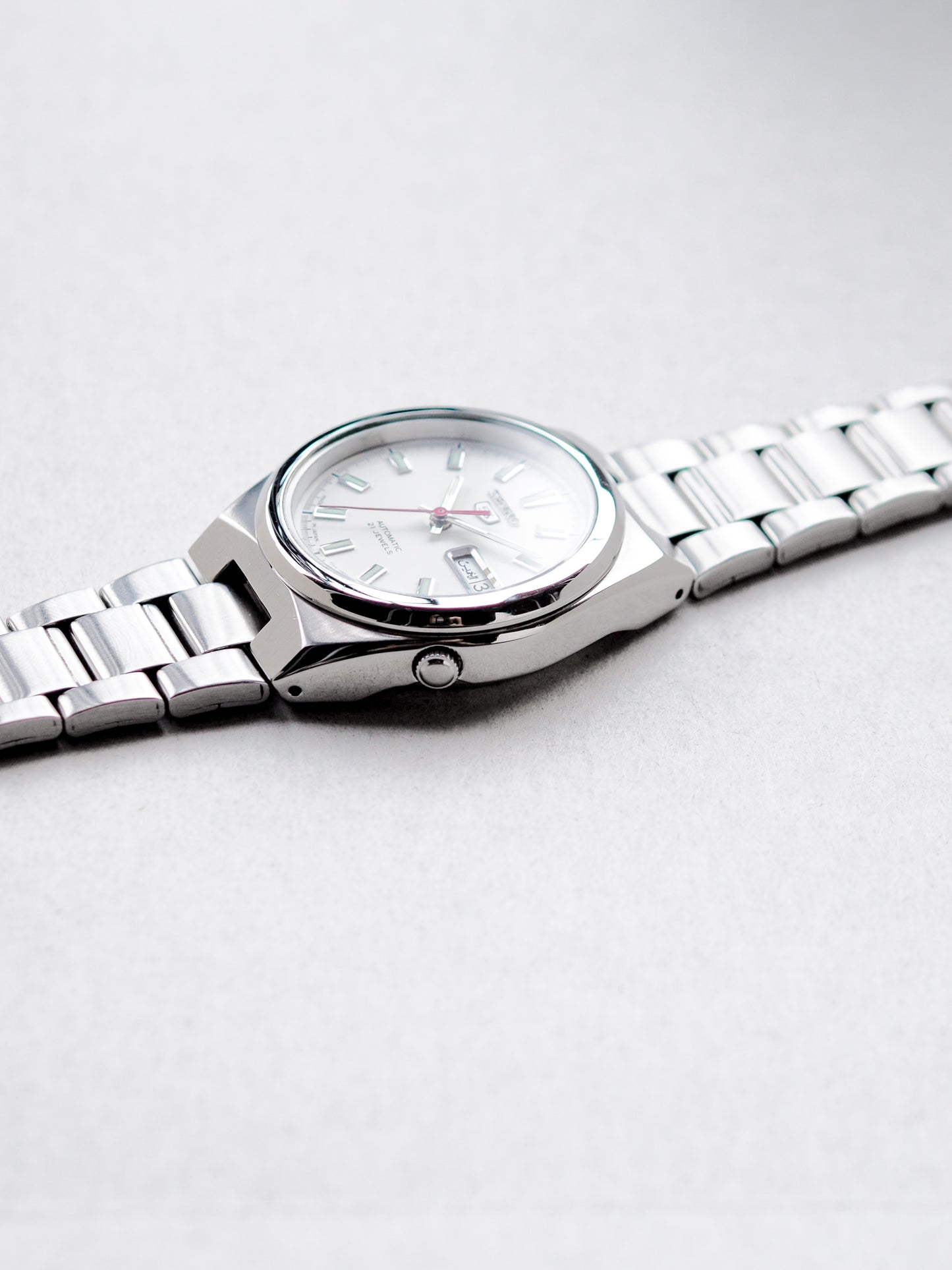 Seiko 5 Japan 7S26-02S0 Arabic Date White Dial