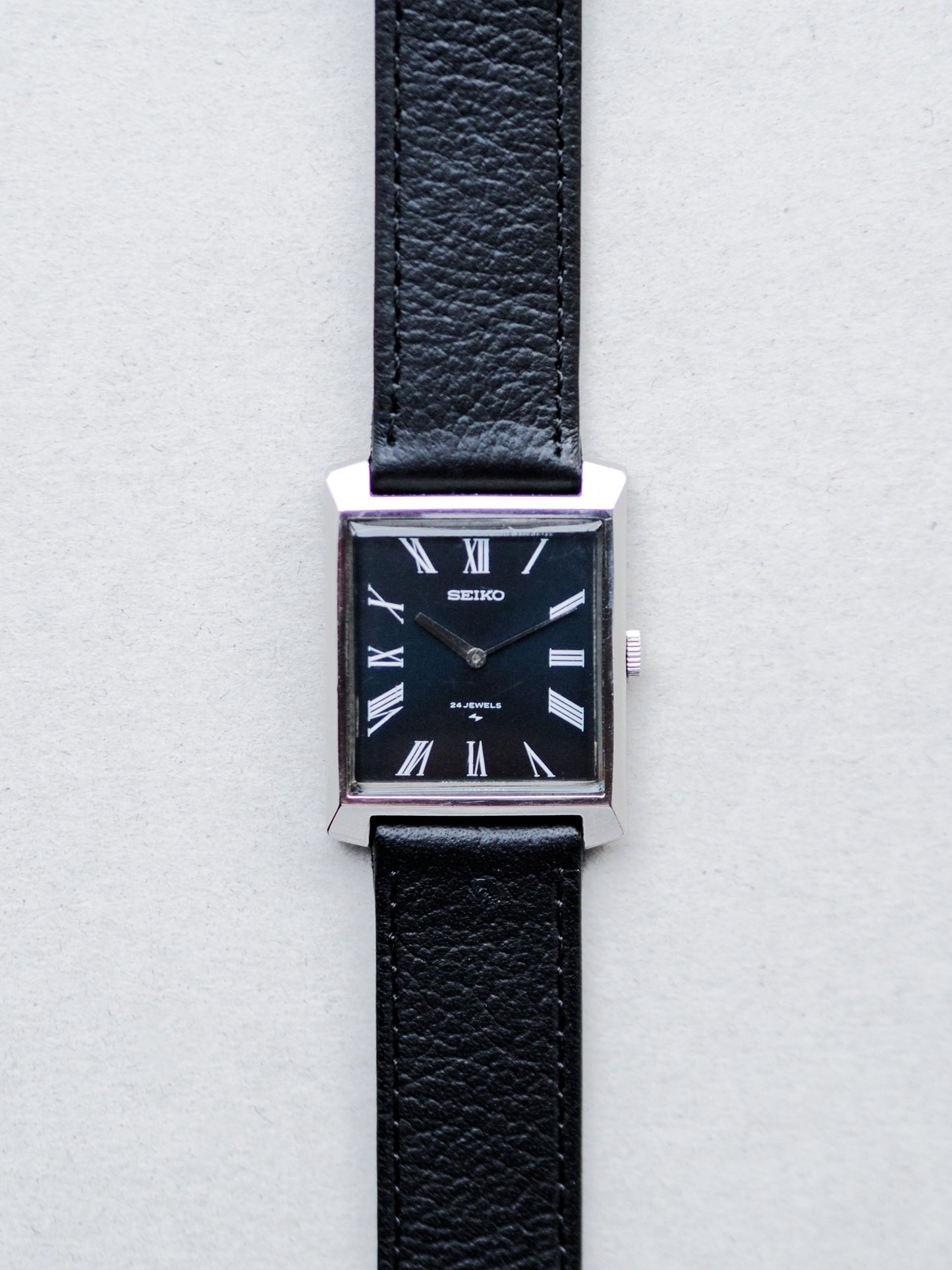 Seiko Chariot Tank 2559-3030 Hi-Beat Dark Blue Roman Dial