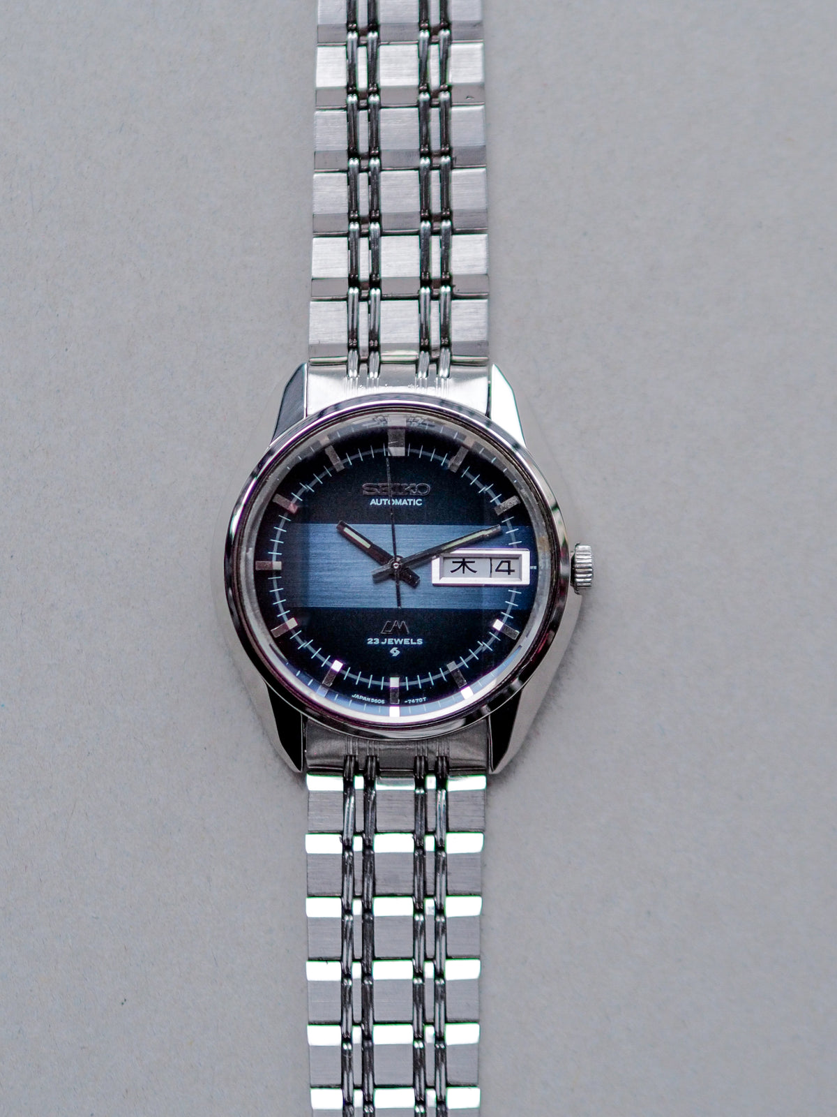 Seiko LM 5606-7280 Lord Matic Faceted Blue Stripe Textured Dial