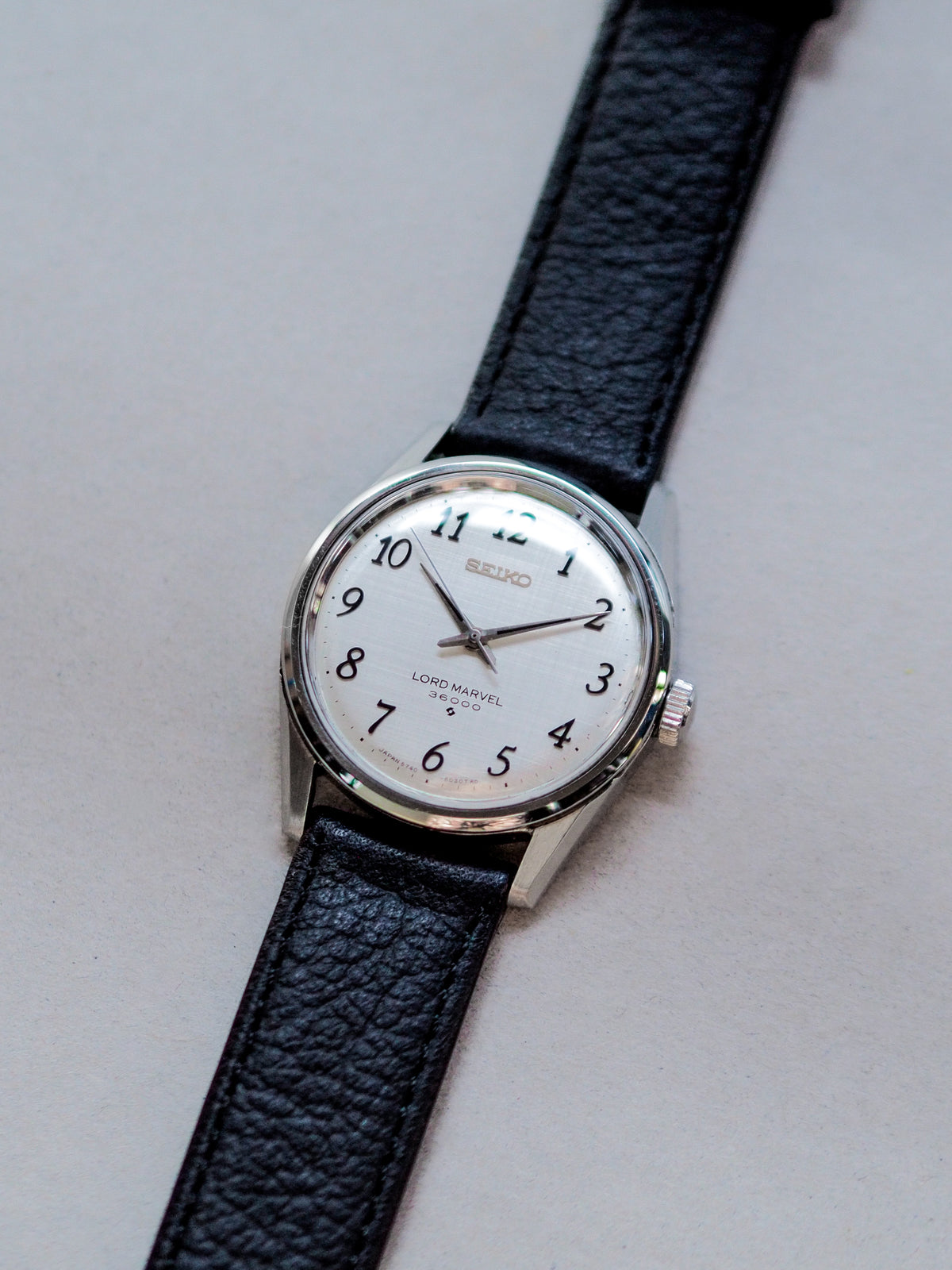 Seiko Lord Marvel 5740-8000 Hi-Beat 36000 White Linen Breguet Dial