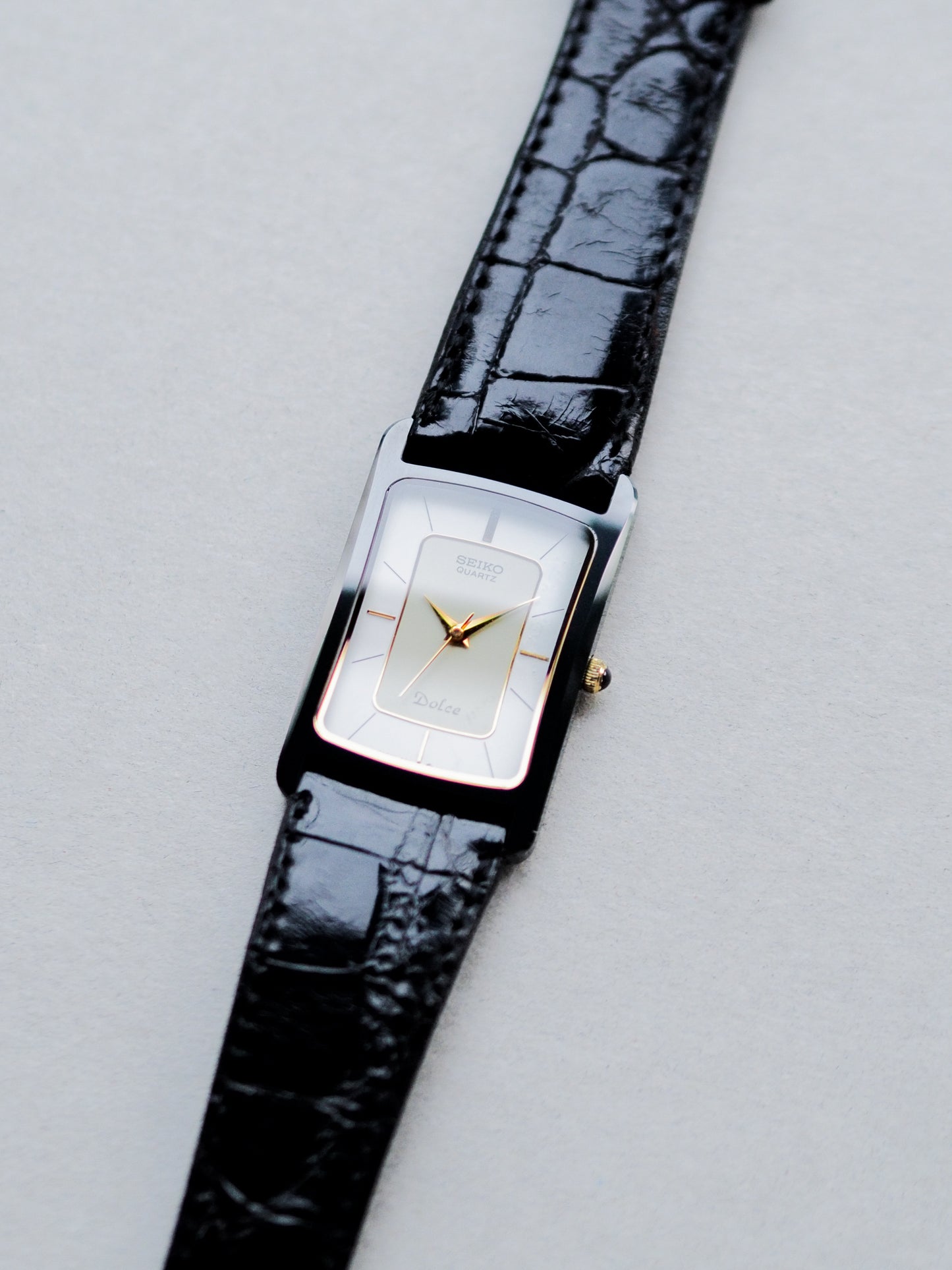 Seiko Dolce 7321-549A Rare cadran bicolore en céramique noire blanc ivoire