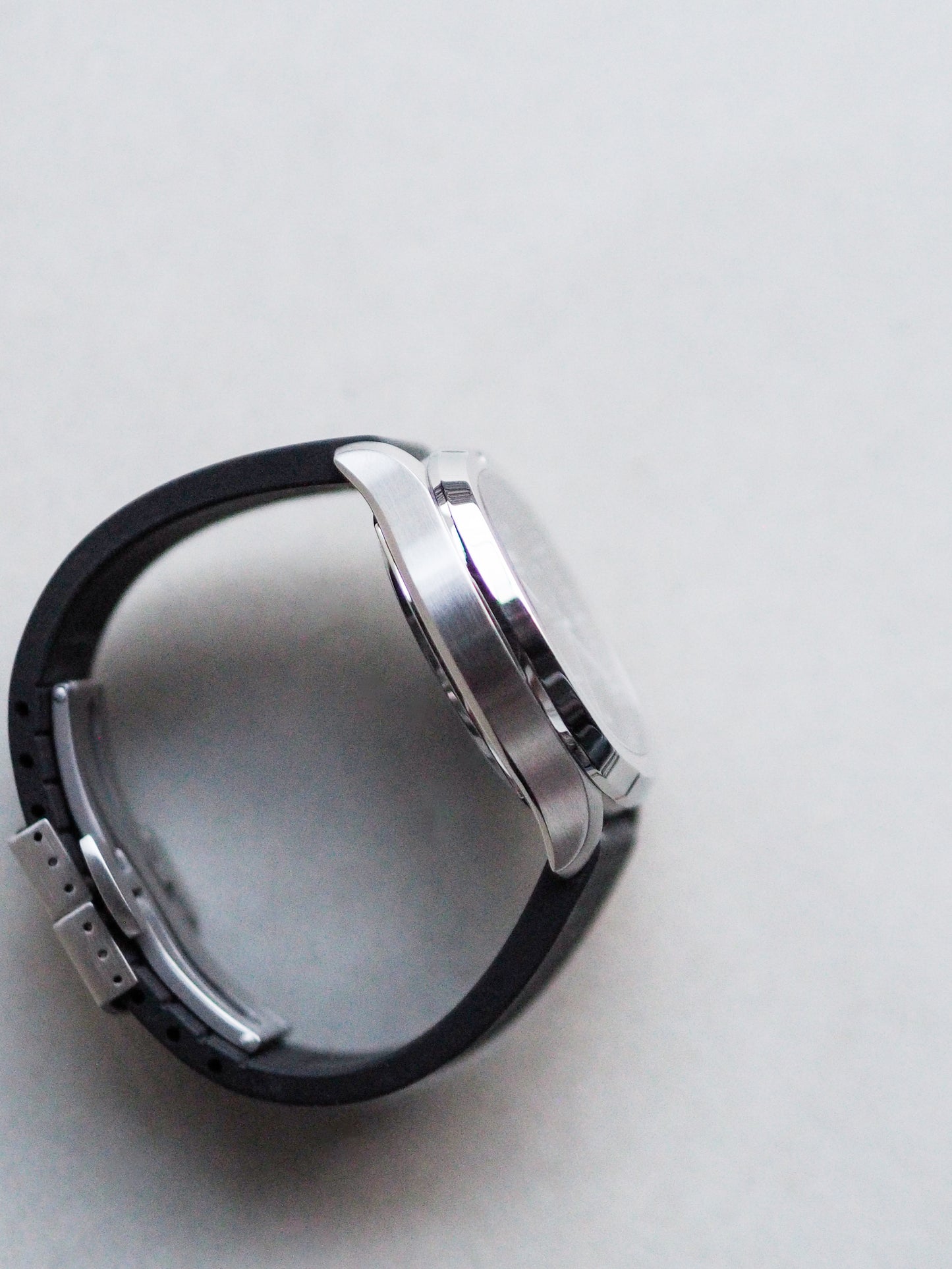 Mido M049.526.11.081.00 Multifort TV Big Date 40MM Gray Dial