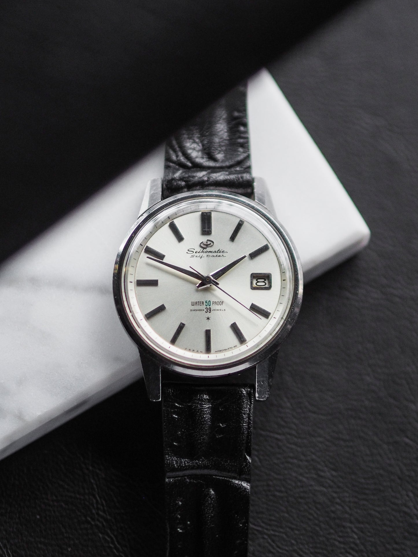 Seiko Seikomatic Self Dater J13060 AD Silver Sunburst Dial