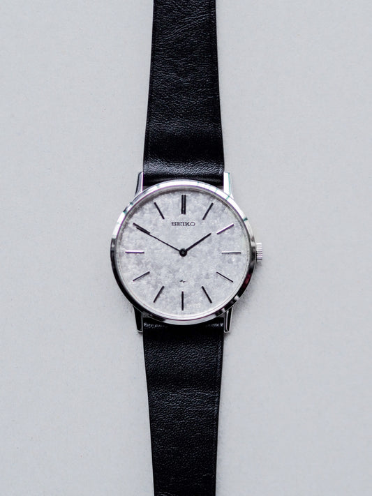 Seiko Chariot 2220-0430 Silver Snowflake Textured Dial