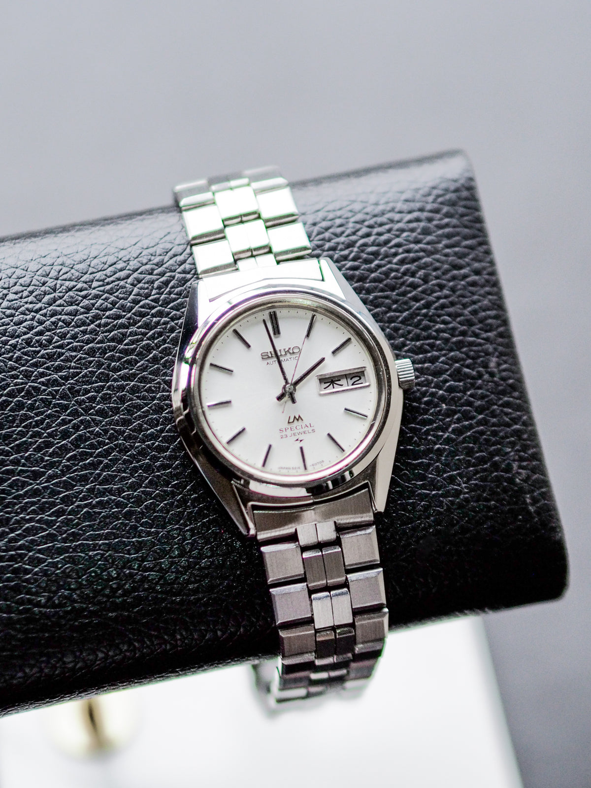 Seiko LM 5216-6050 Lord Matic Special White Sunburst Dial