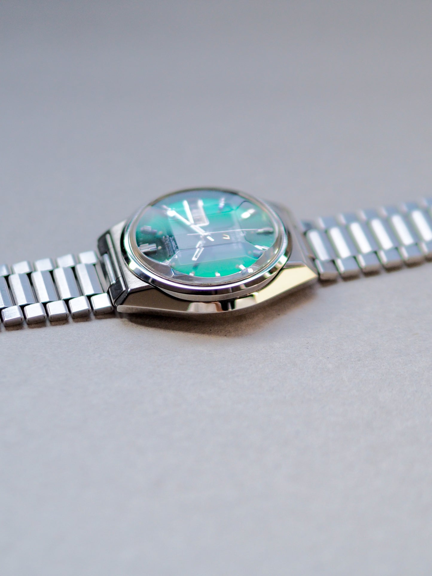 Seiko LM 5216-7000 Lord Matic Special Faceted Crystal Green Gradient Dial