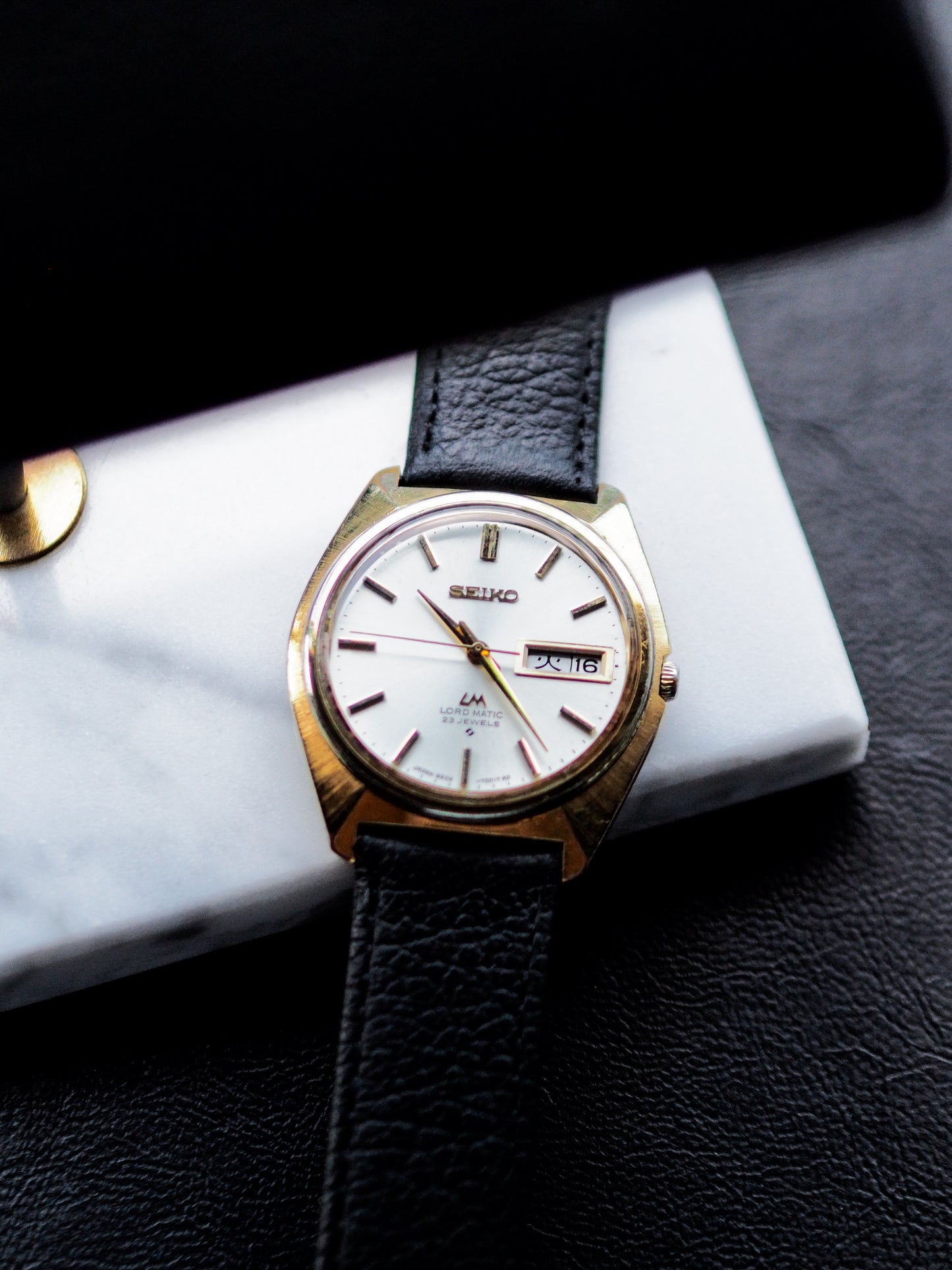 Seiko LM 5606-7000 Lord Matic SGP White Sunburst Dial