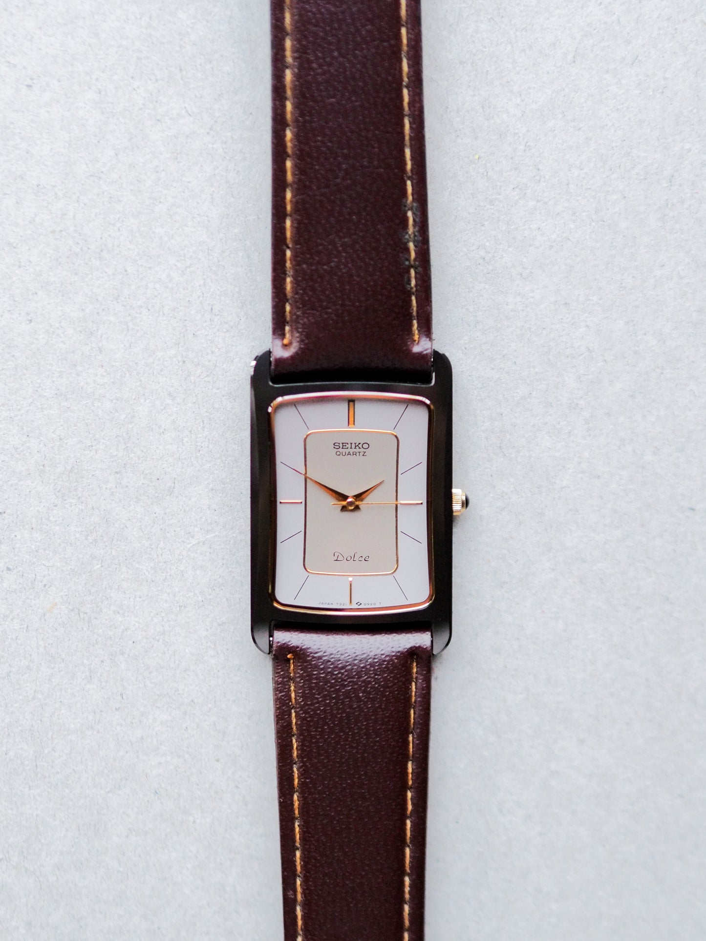 Seiko Dolce 7321-549A 黑色陶瓷白色象牙色两色表盘