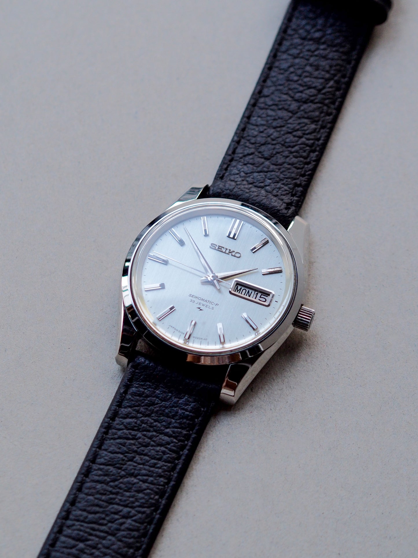 Seiko Seikomatic-P 5106-8010 Silver Linen Textured Dial