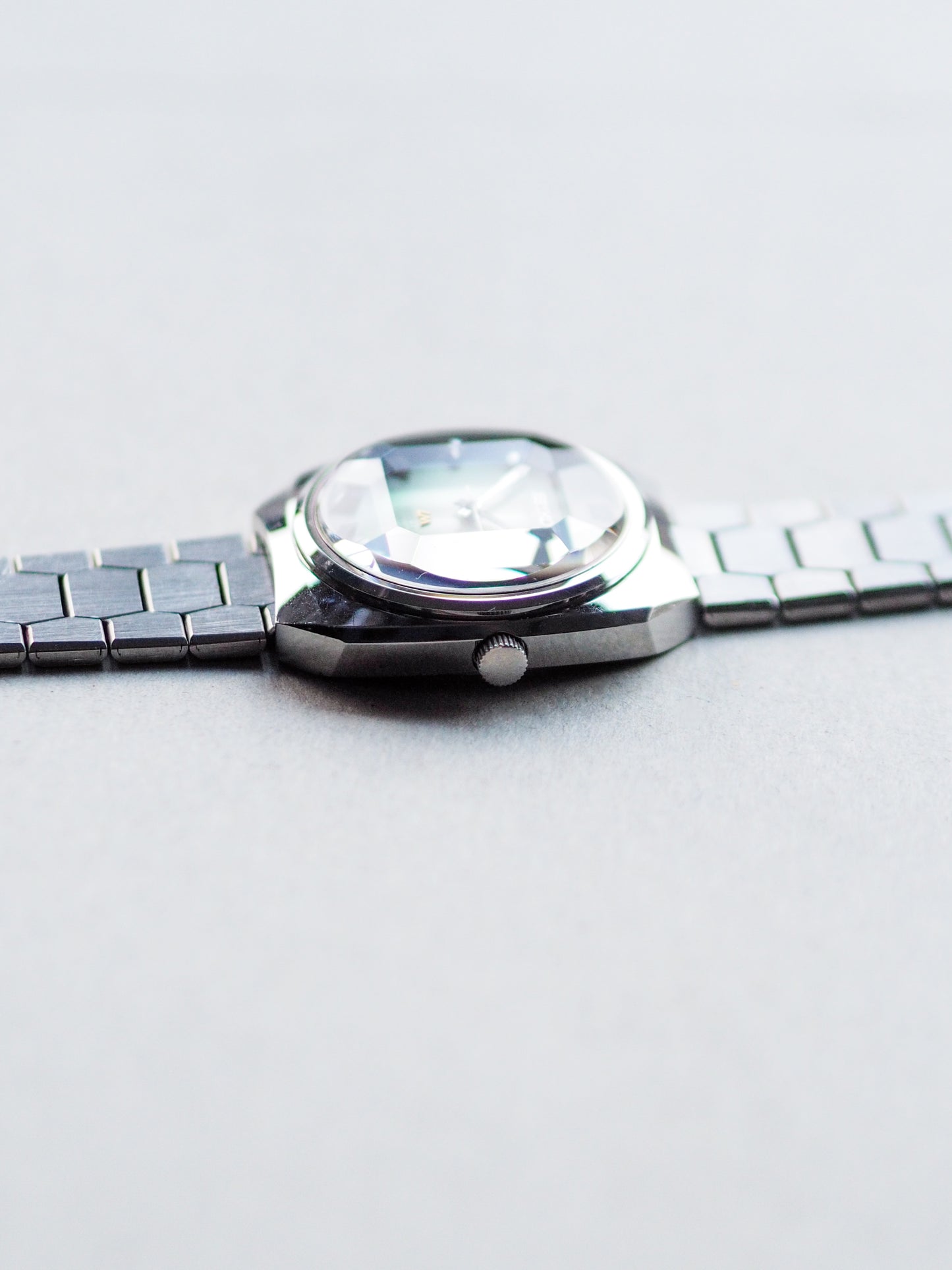 Seiko LM 5216-6000 Lord Matic Special Faceted Crystal Green Gradient Dial