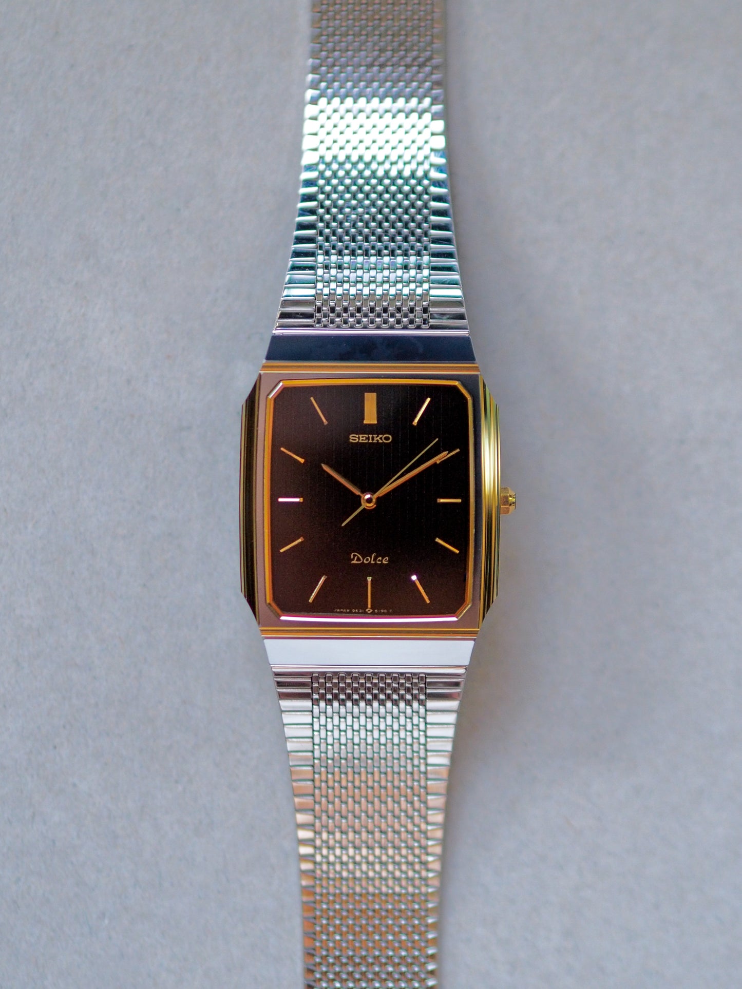 Seiko Dolce 9531-5160 Tank Tungsten Carbide Black Pinstripe Dial