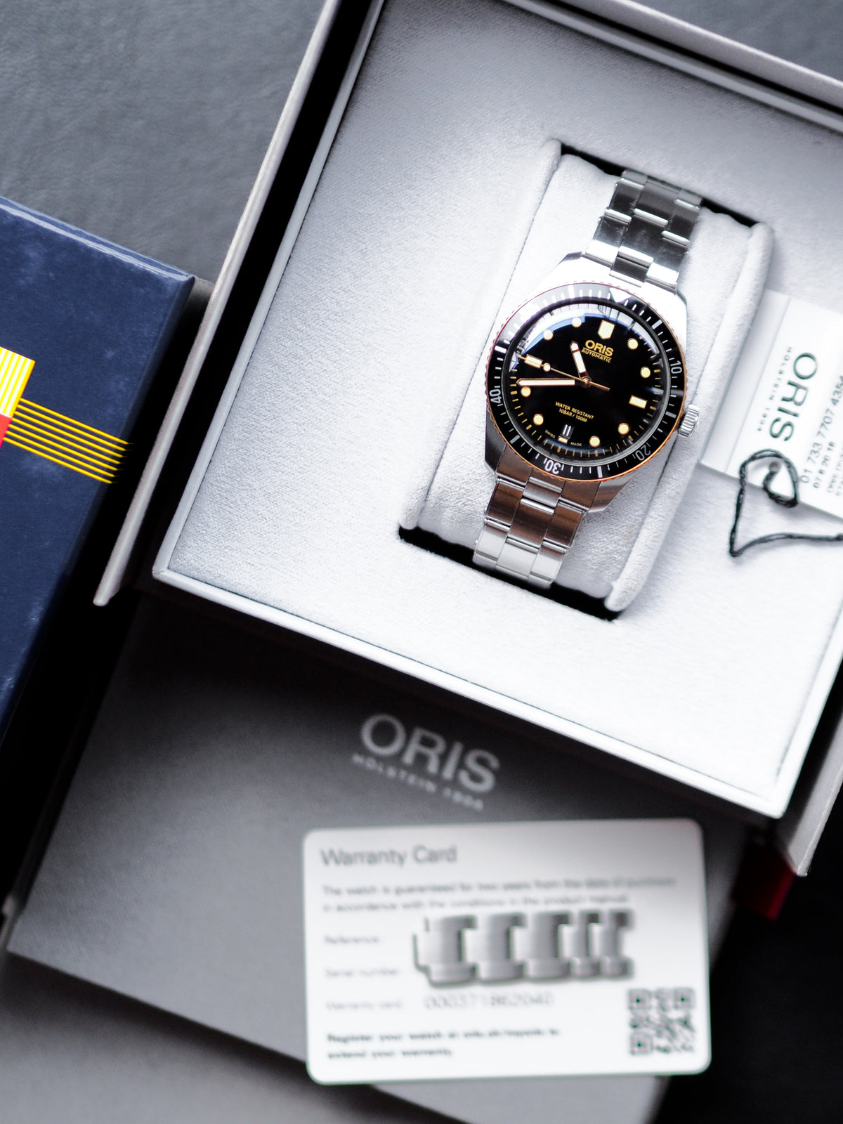 Oris Divers Sixty-Five 01-733-7707-4354-07-8-20-18 Black Dial Stainless Steel Bracelet