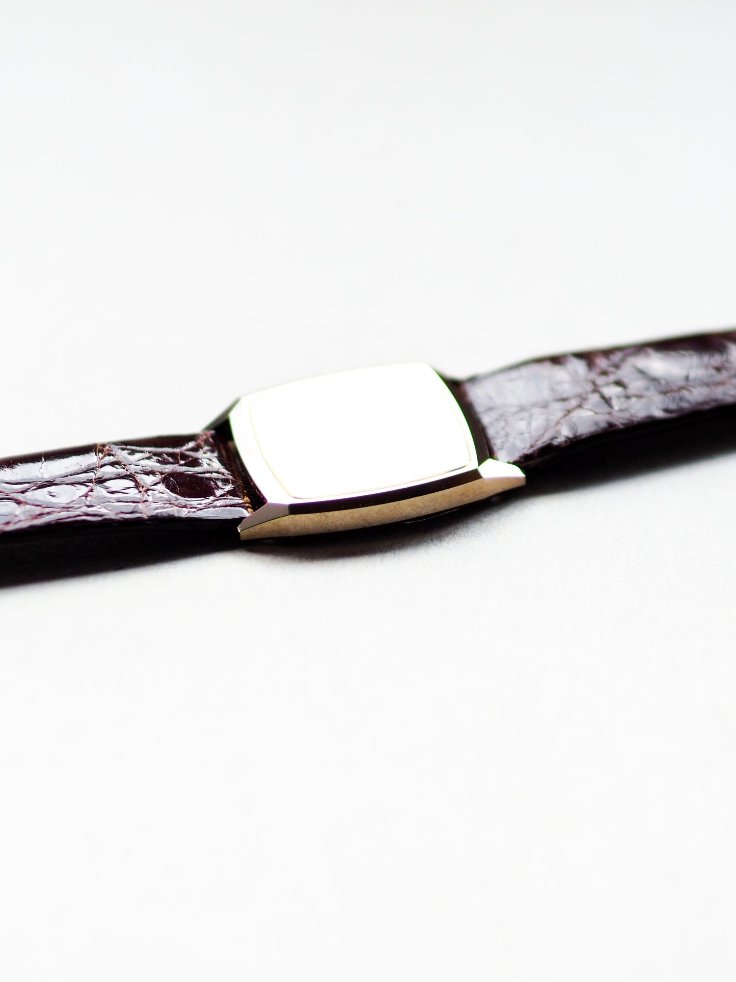 Seiko Dolce 7731-5160 Quartz Tank Tungsten Carbide Champagne Textured Dial